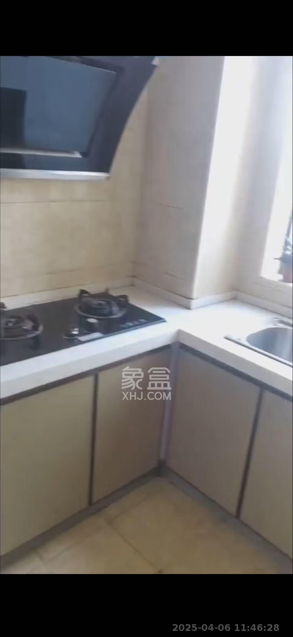 才子嘉都  4室2厅2卫   2200.00元/月室内图