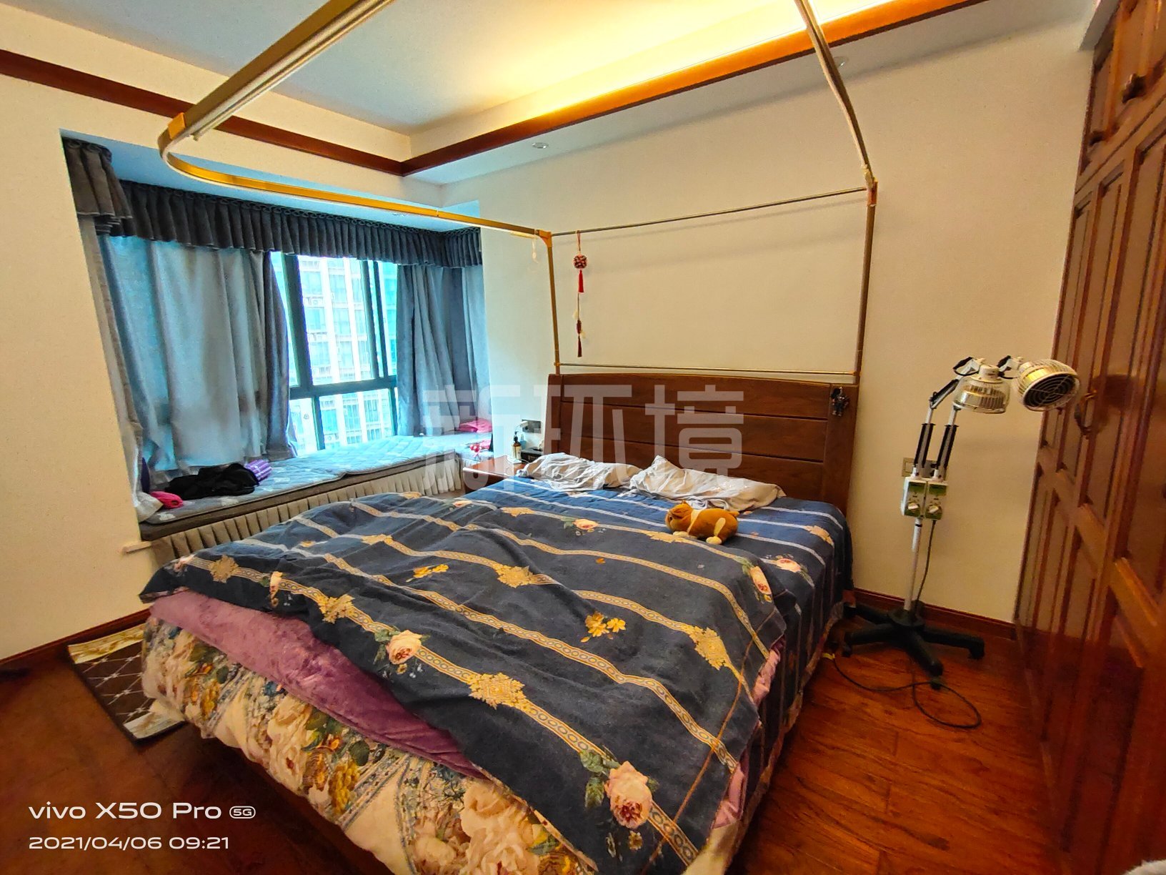山水印象  3室2厅2卫   93.00万客厅
