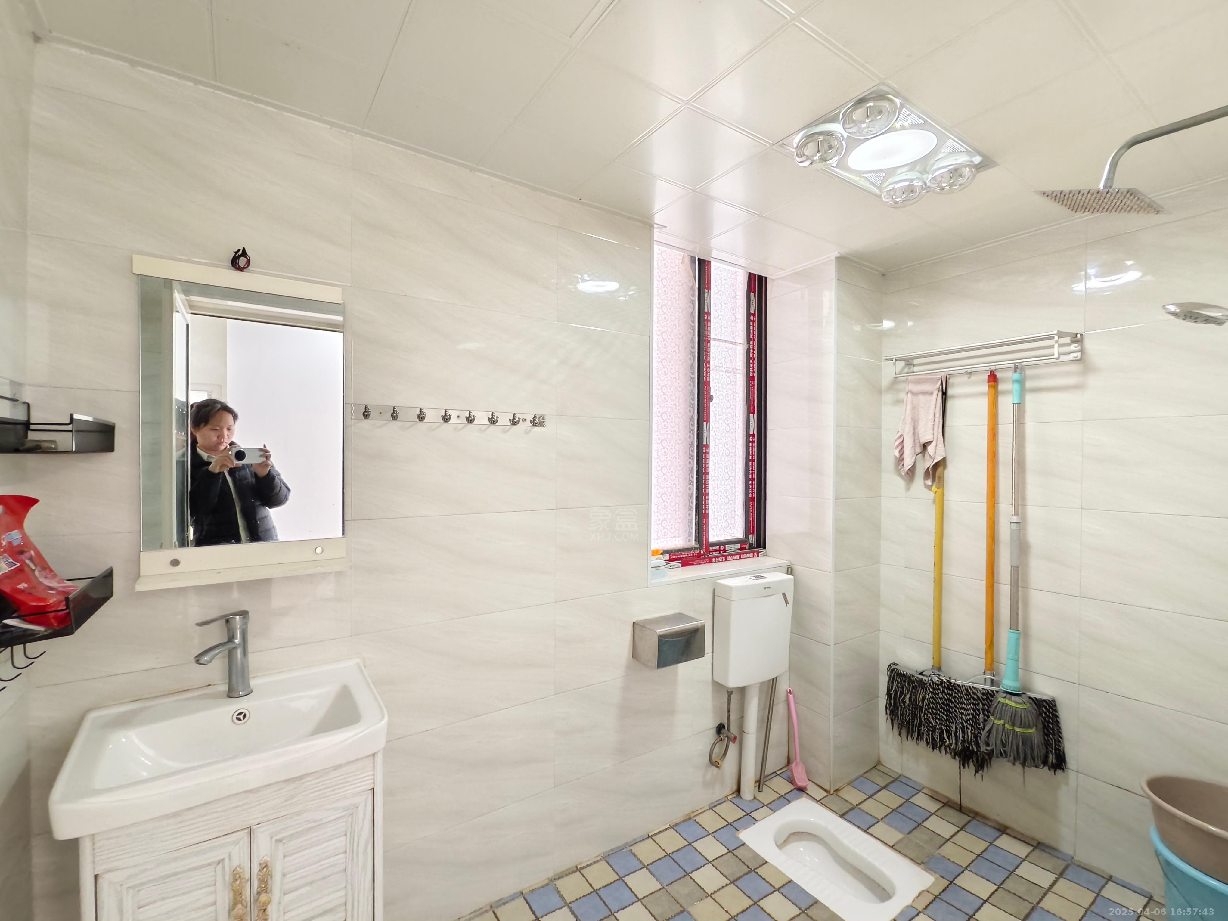 西郡佳园 3室2厅1卫 1500.0元/月 西郡佳园 3室2厅1卫 1500.0元/月室内图