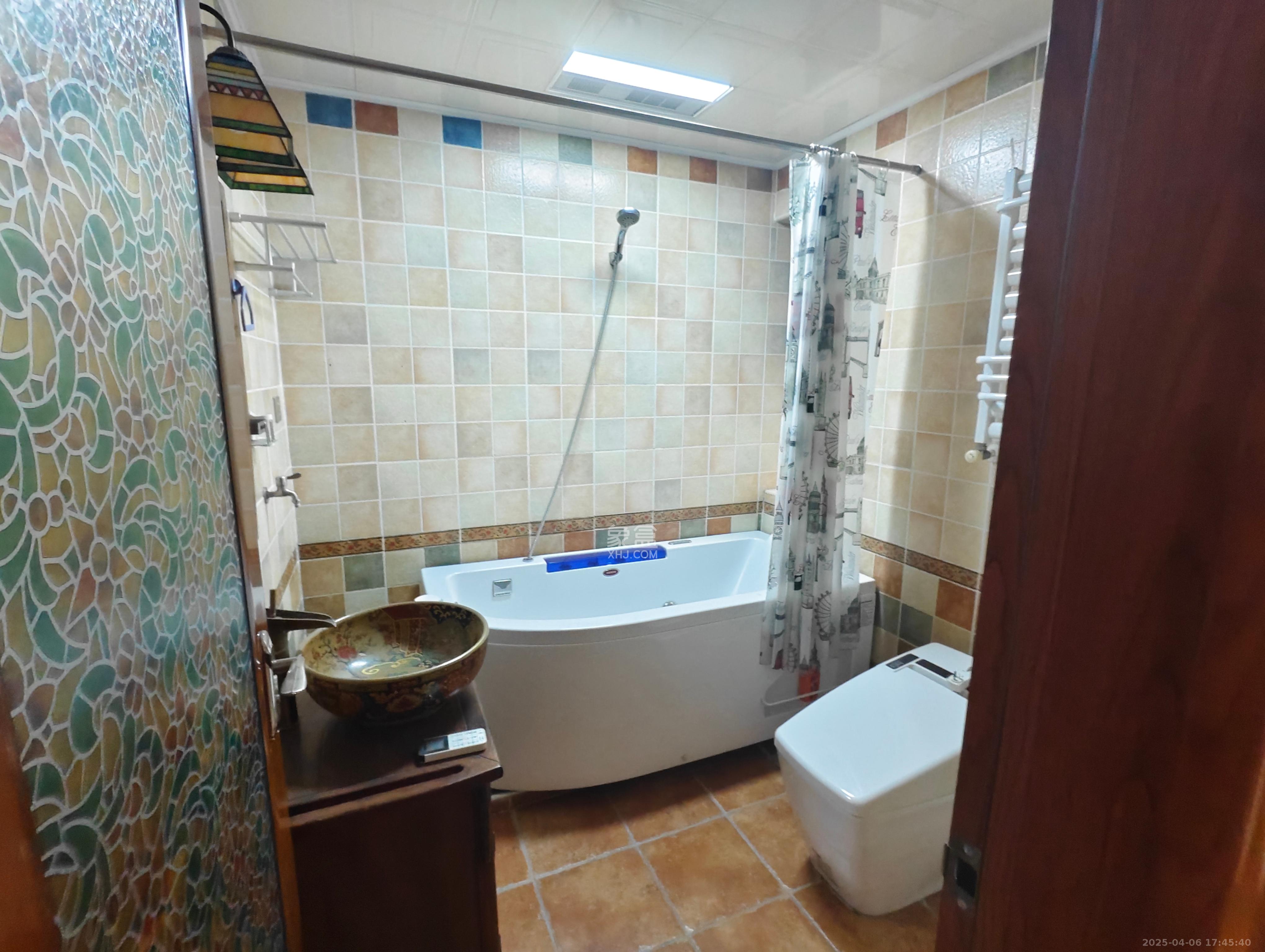 茂华国际湘 3室2厅2卫 3800.0元/月 茂华国际湘 3室2厅2卫 3800.0元/月室内图