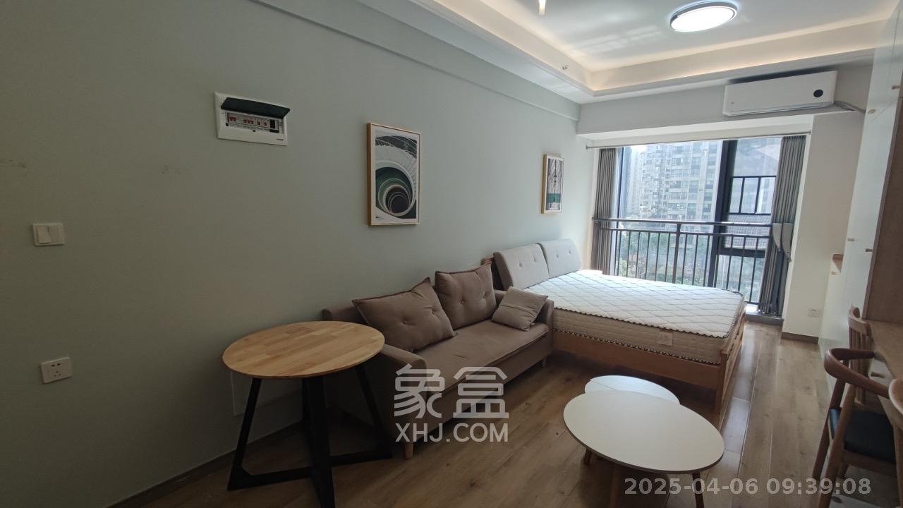 万润时光里  1室1厅1卫   1800.00元/月室内图