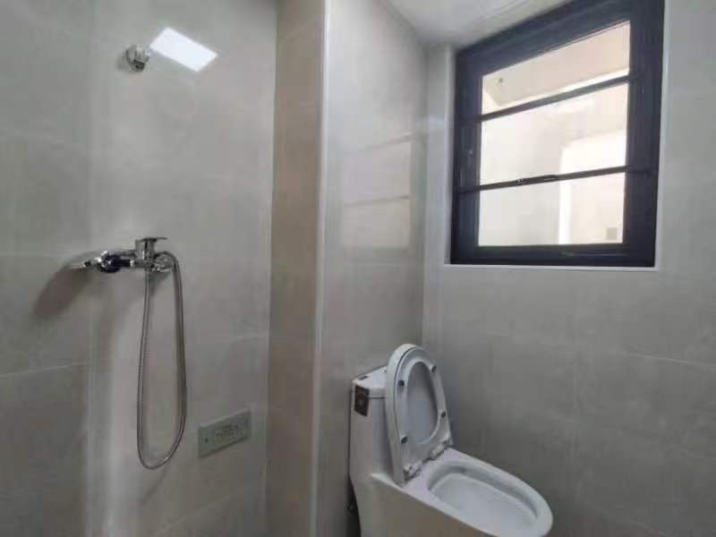 中交怡湖雅苑  2室1厅1卫    105.0万 中交怡湖雅苑  2室1厅1卫    105.0万客厅