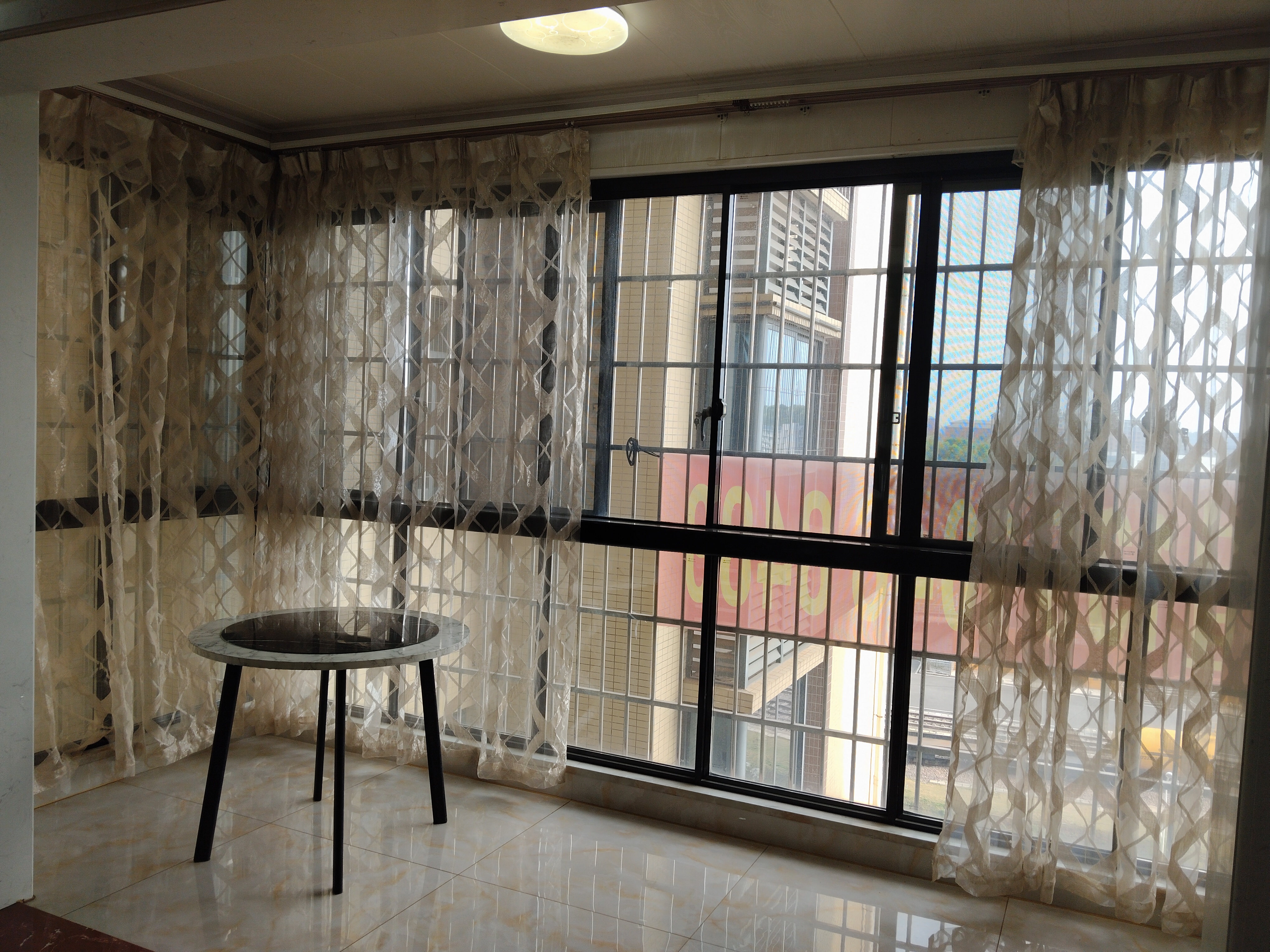 幸福香颂 3室2厅2卫 2000.0元/月 幸福香颂 3室2厅2卫 2000.0元/月室内图