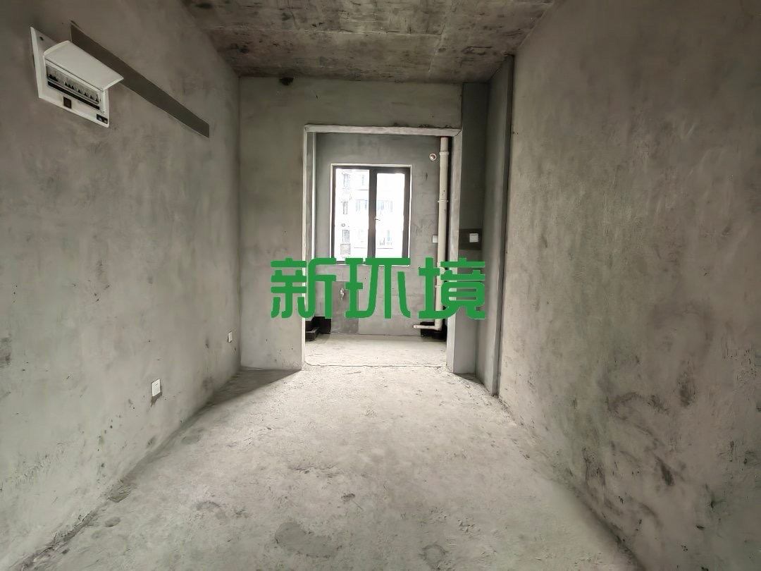 中建凤栖台  4室2厅2卫   58.50万客厅