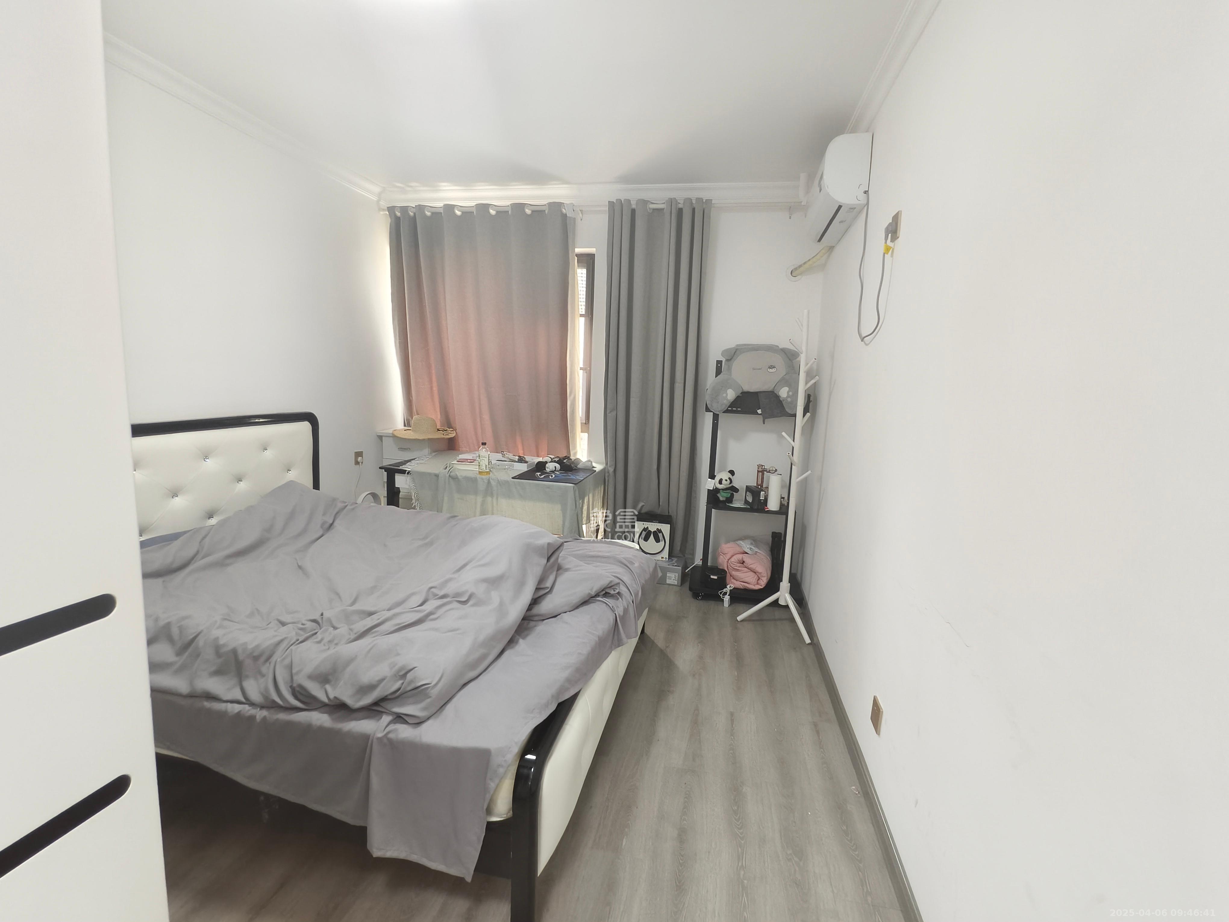 北辰中央公園DF區(qū)  3室2廳1衛(wèi)   2400.00元/月室內(nèi)圖