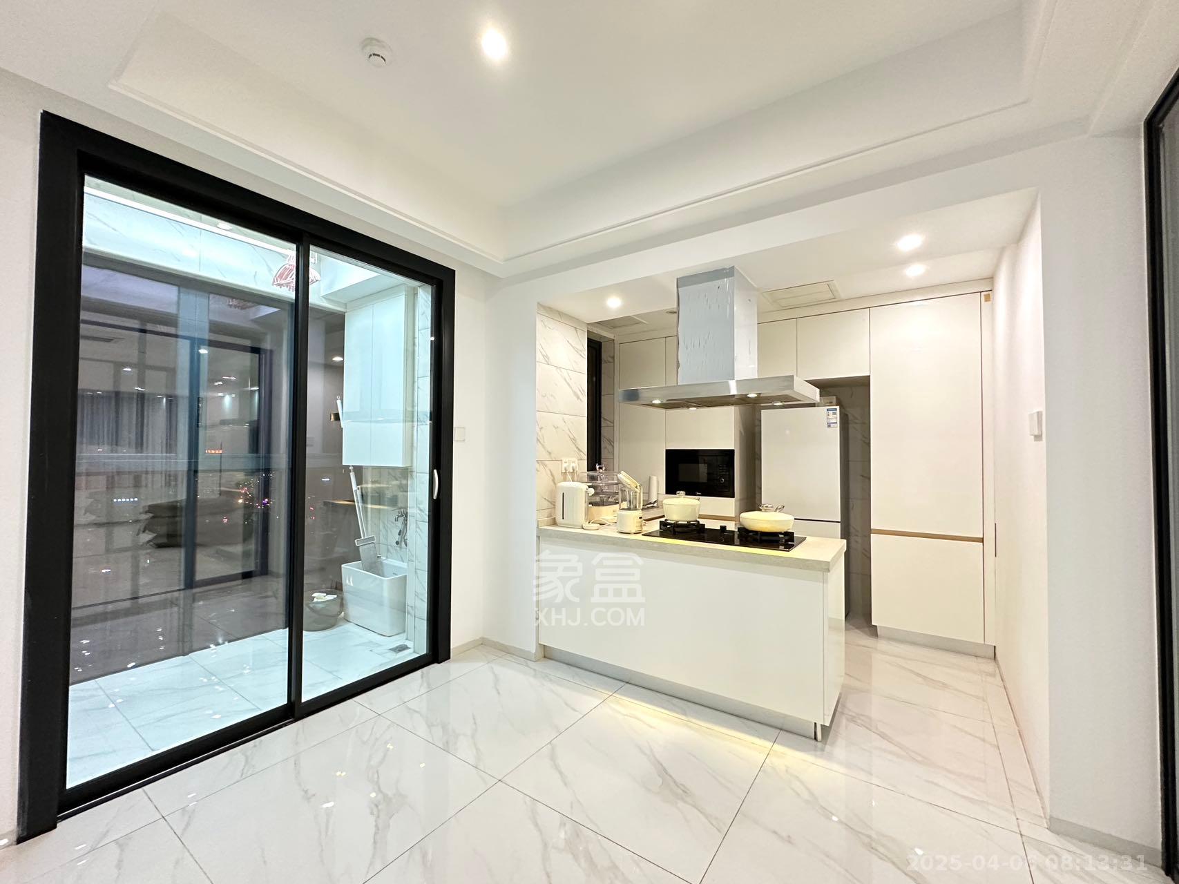 中建梅溪湖中心 4室2厅2卫 6500.0元/月 中建梅溪湖中心 4室2厅2卫 6500.0元/月室内图