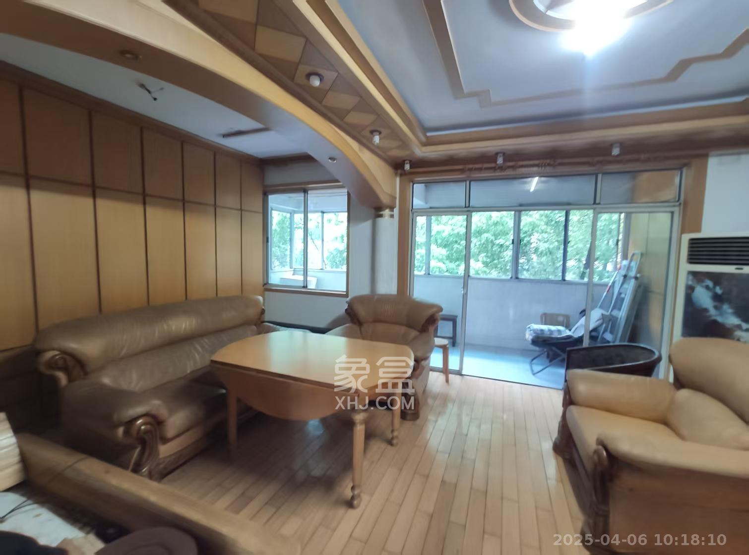 湖南文艺出版社 2室2厅1卫 1680.0元/月 湖南文艺出版社 2室2厅1卫 1680.0元/月室内图