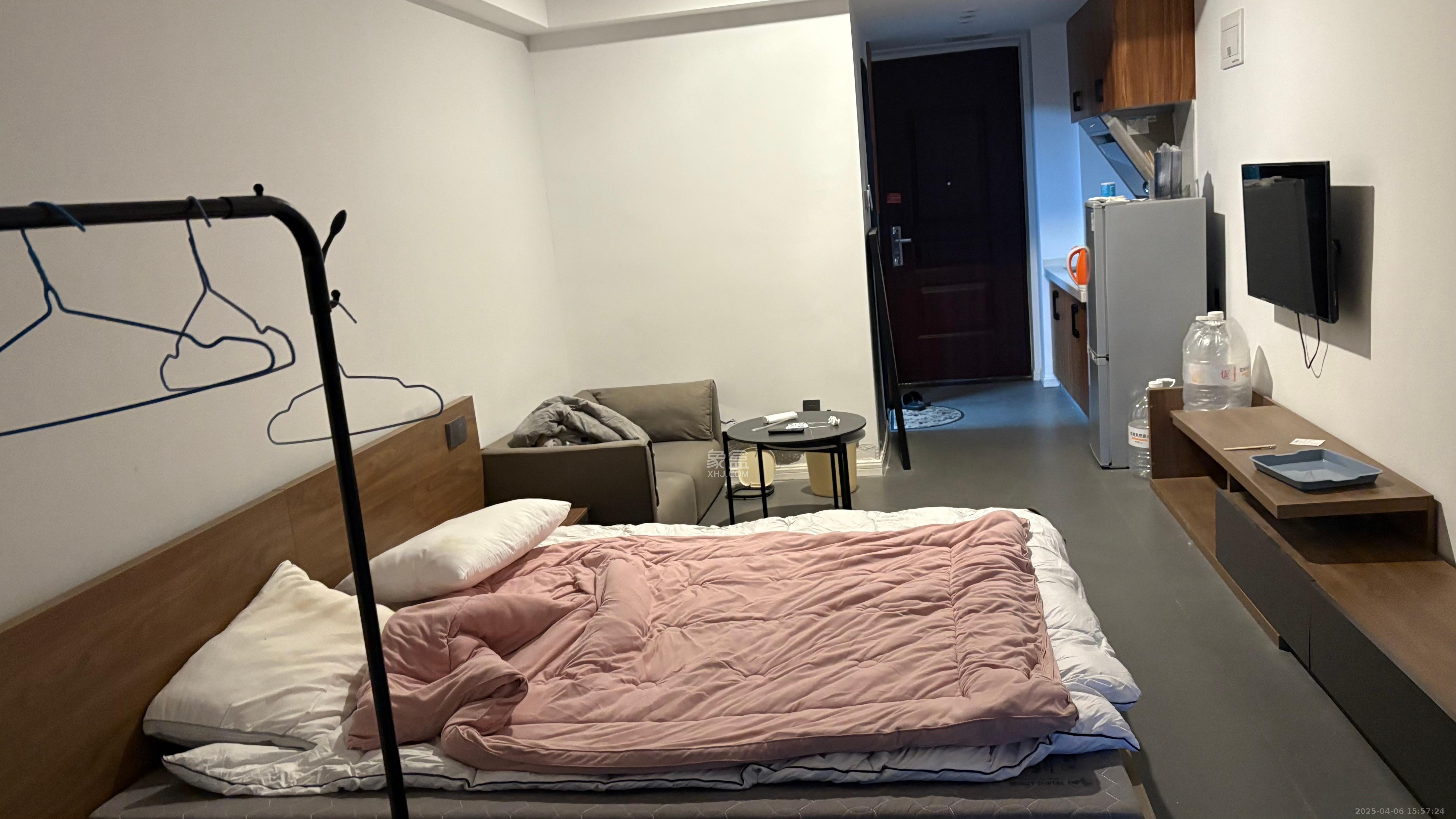 中海新城熙岸(中信新城五期)  1室1厅1卫    1200.0元/月 中海新城熙岸(中信新城五期)  1室1厅1卫    1200.0元/月室内图