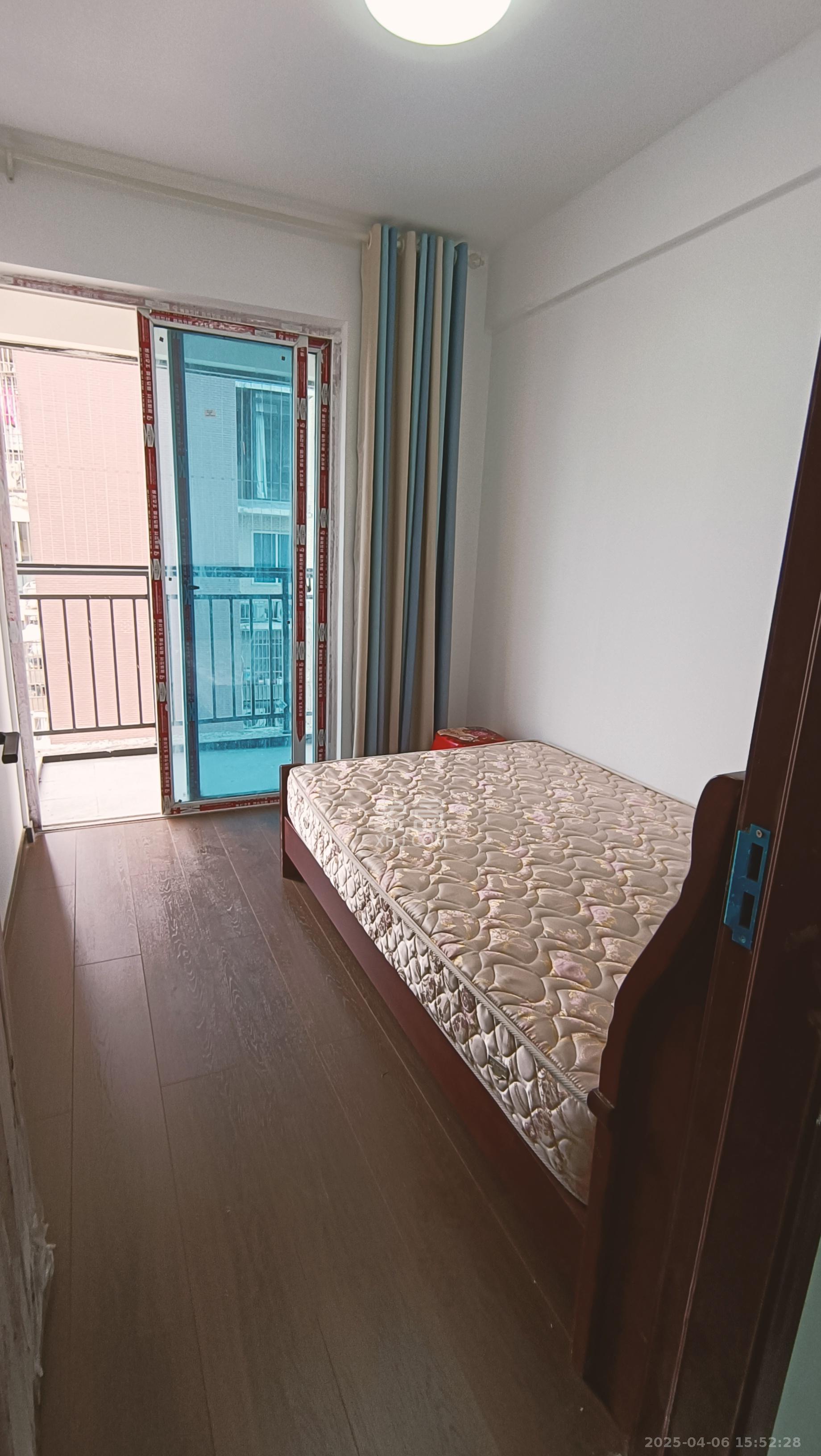 谷山庭院二期 3室2厅1卫 2200.0元/月 谷山庭院二期 3室2厅1卫 2200.0元/月室内图