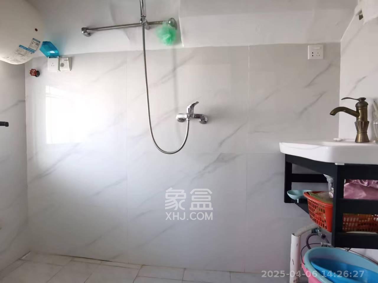 新塘垅小区(高桥物流园) 1室1厅1卫 1200.0元/月 新塘垅小区(高桥物流园) 1室1厅1卫 1200.0元/月室内图