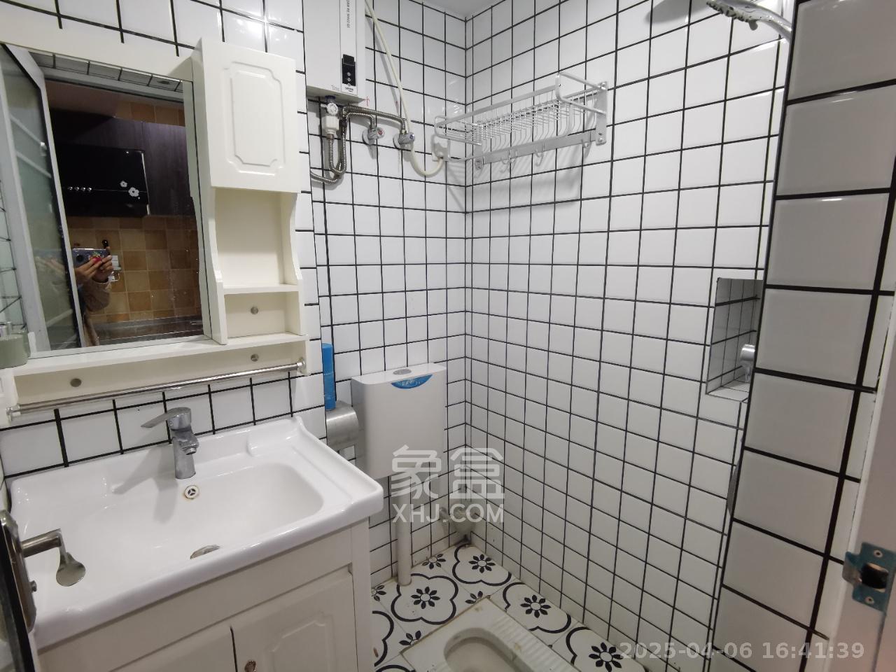 中建芙蓉工社 1室0厅1卫 1100.0元/月 中建芙蓉工社 1室0厅1卫 1100.0元/月室内图