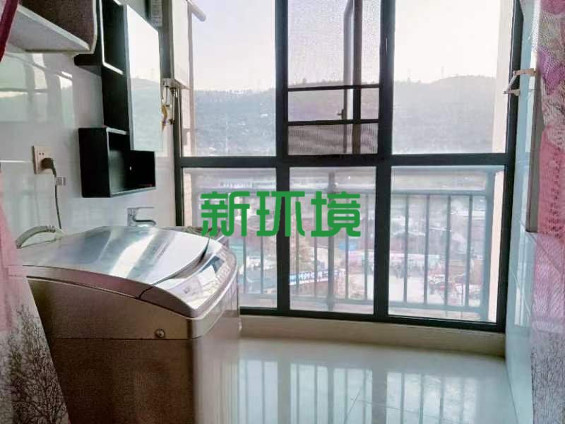 西溪美景  2室2厅1卫   58.80万客厅