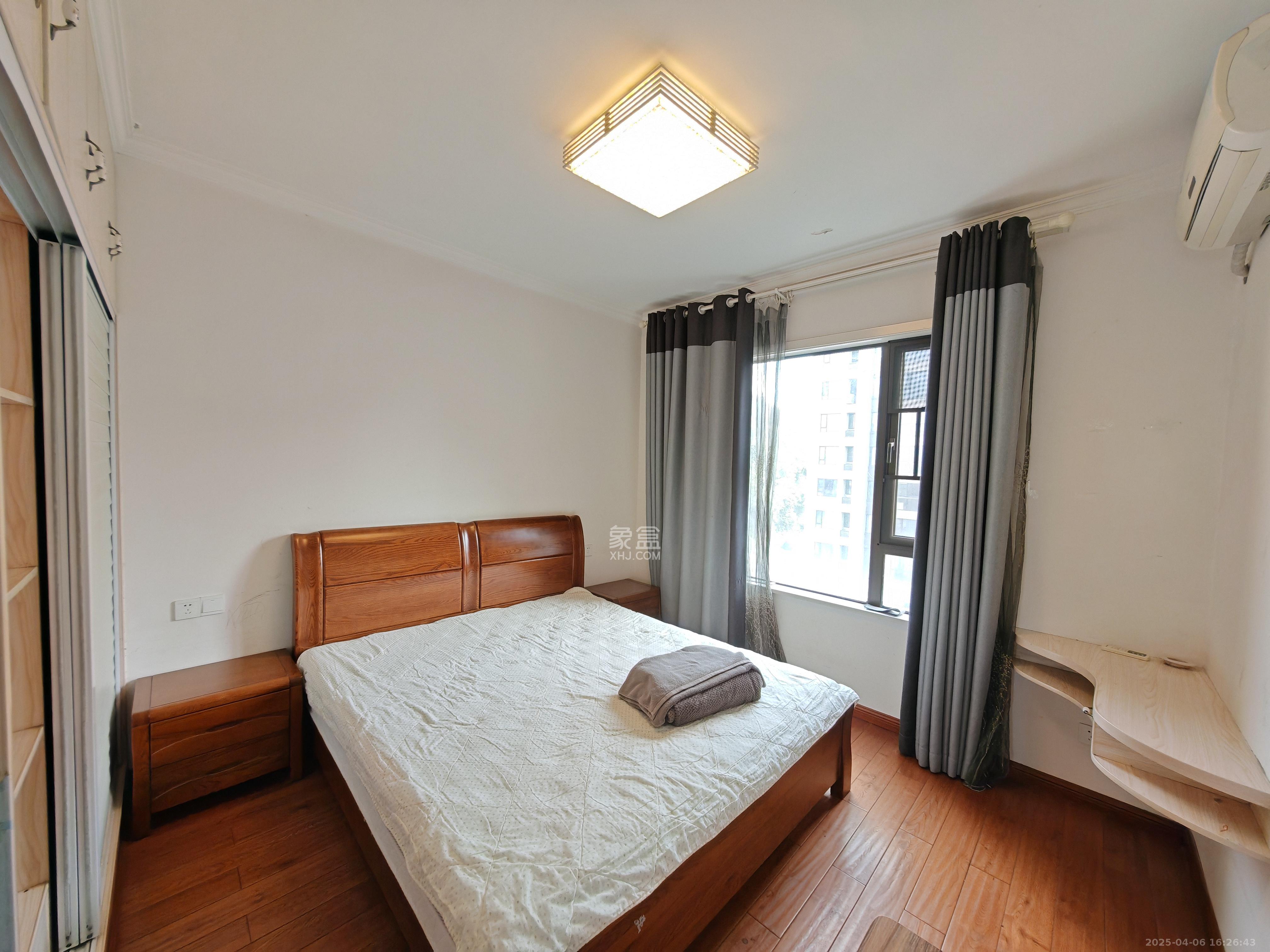 金茂梅溪湖 3室2厅2卫 2800.0元/月 金茂梅溪湖 3室2厅2卫 2800.0元/月室内图