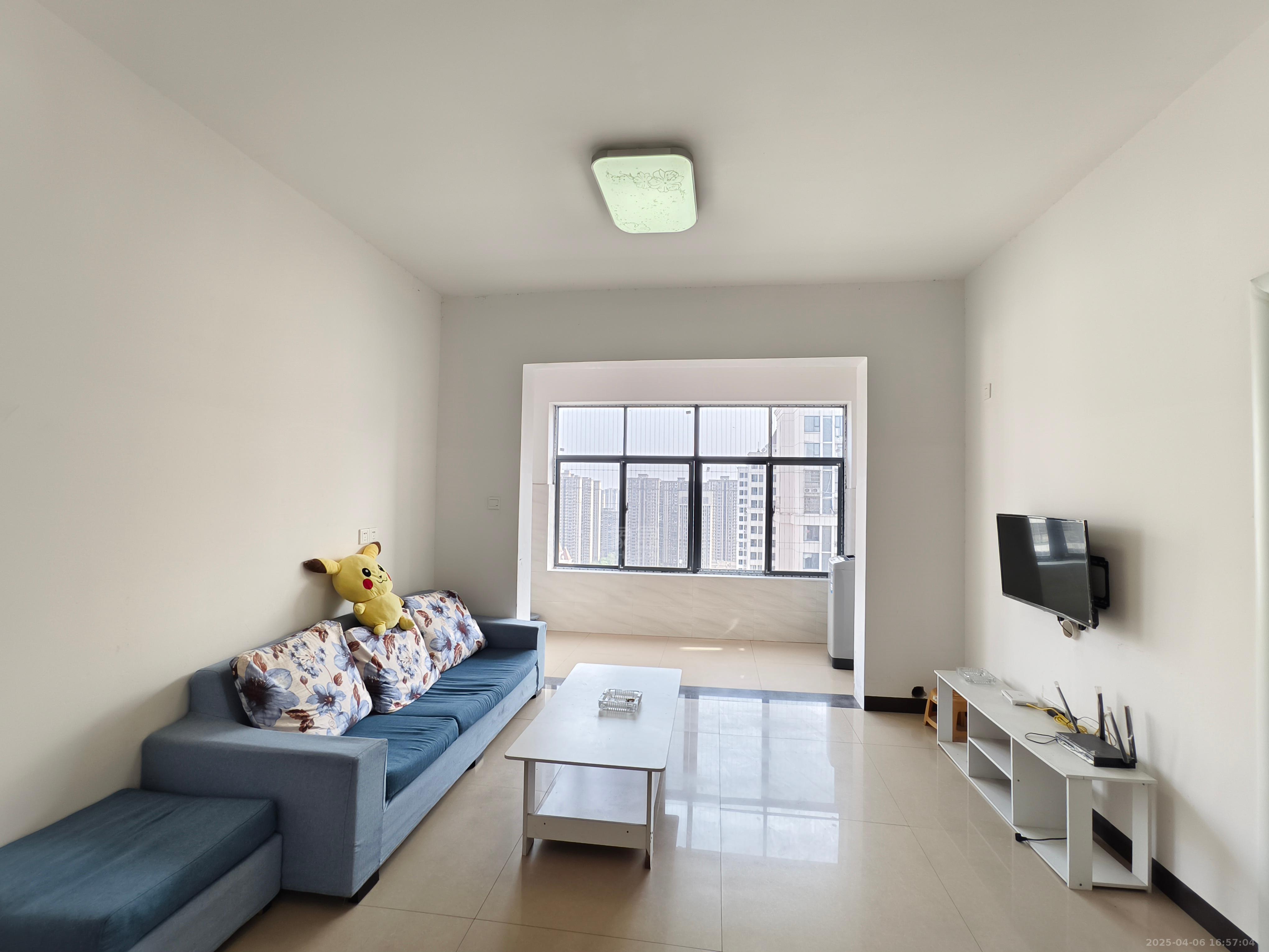 西郡佳园 3室2厅1卫 1500.0元/月 西郡佳园 3室2厅1卫 1500.0元/月室内图