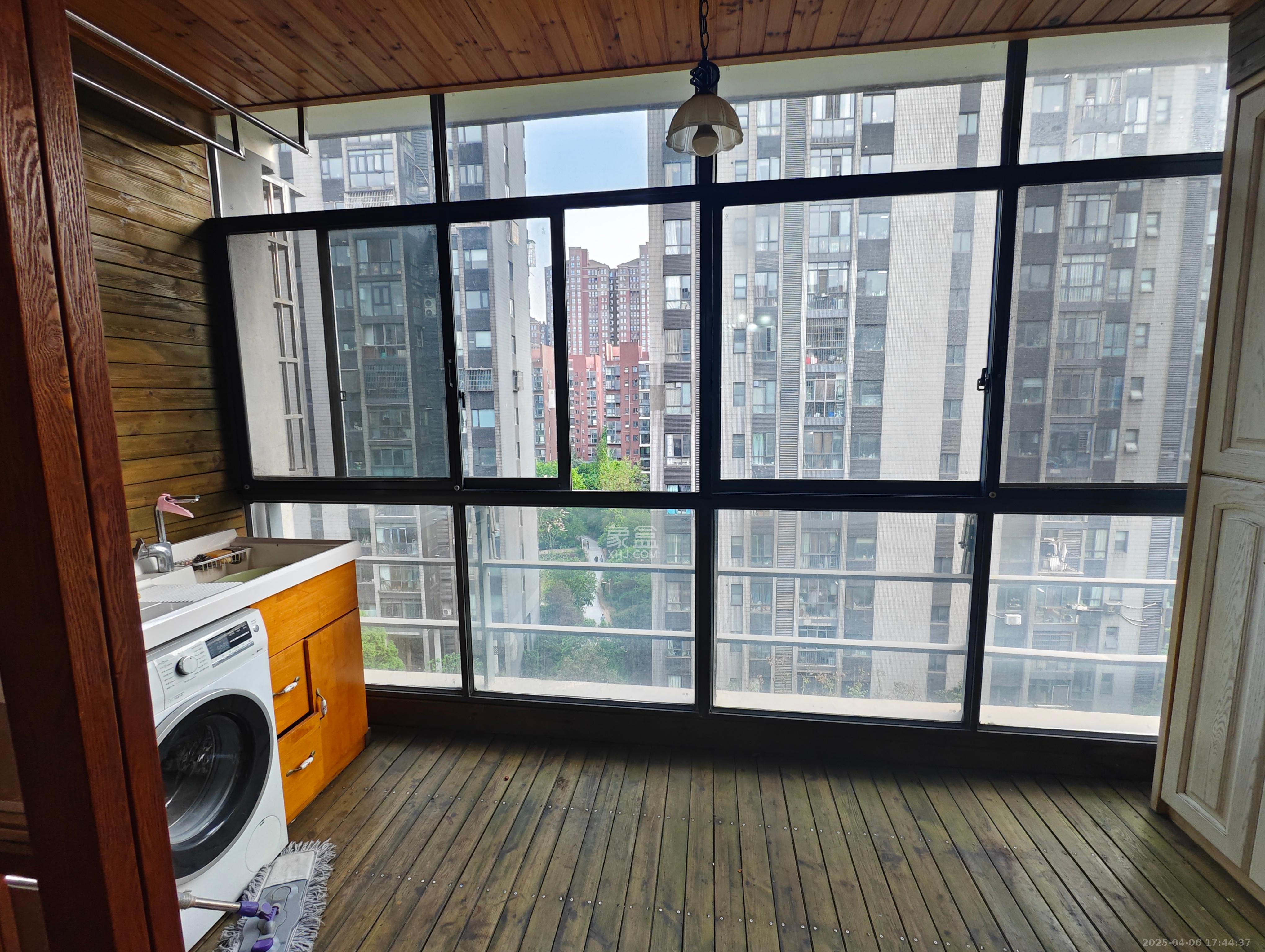 茂华国际湘 3室2厅2卫 3800.0元/月 茂华国际湘 3室2厅2卫 3800.0元/月室内图