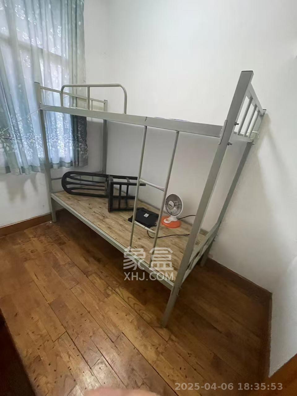 周南中学宿舍 3室1厅1卫 1600.0元/月 周南中学宿舍 3室1厅1卫 1600.0元/月室内图