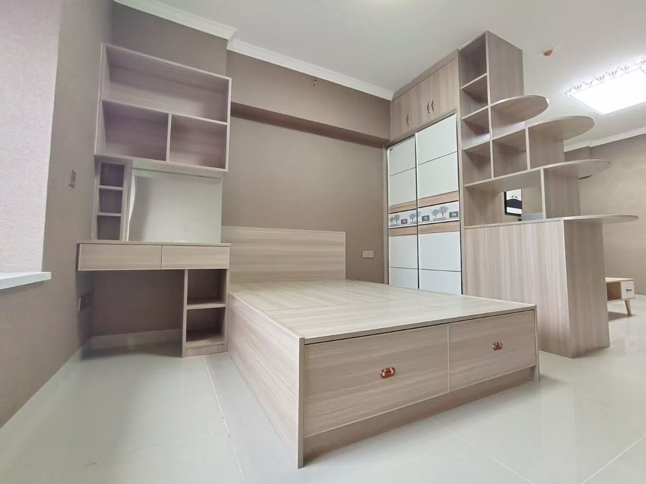 佳源罗马都市 1室1厅1卫 1350.0元/月 佳源罗马都市 1室1厅1卫 1350.0元/月室内图