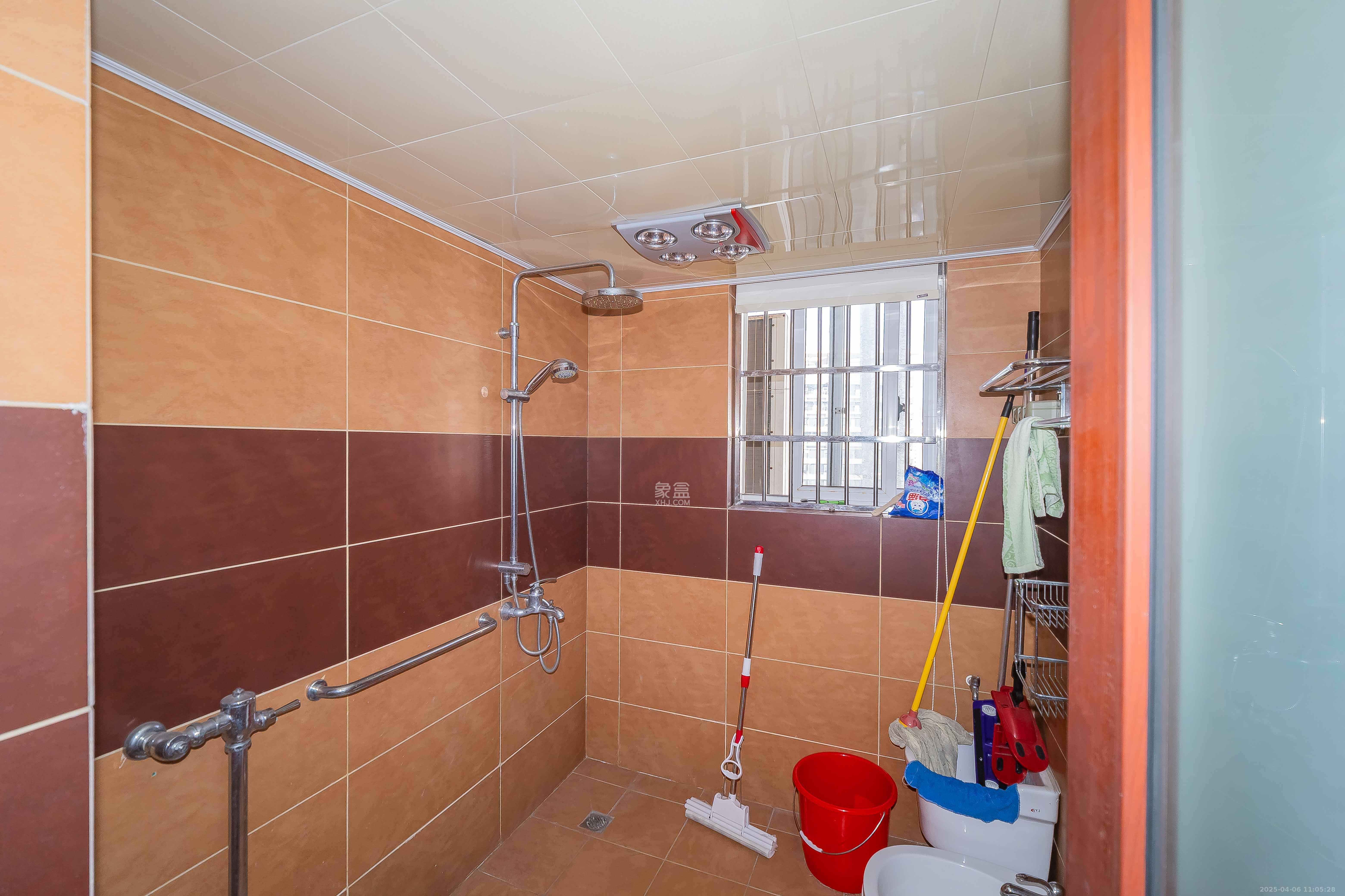 新世纪花苑  4室2厅1卫    6200.0元/月室内图