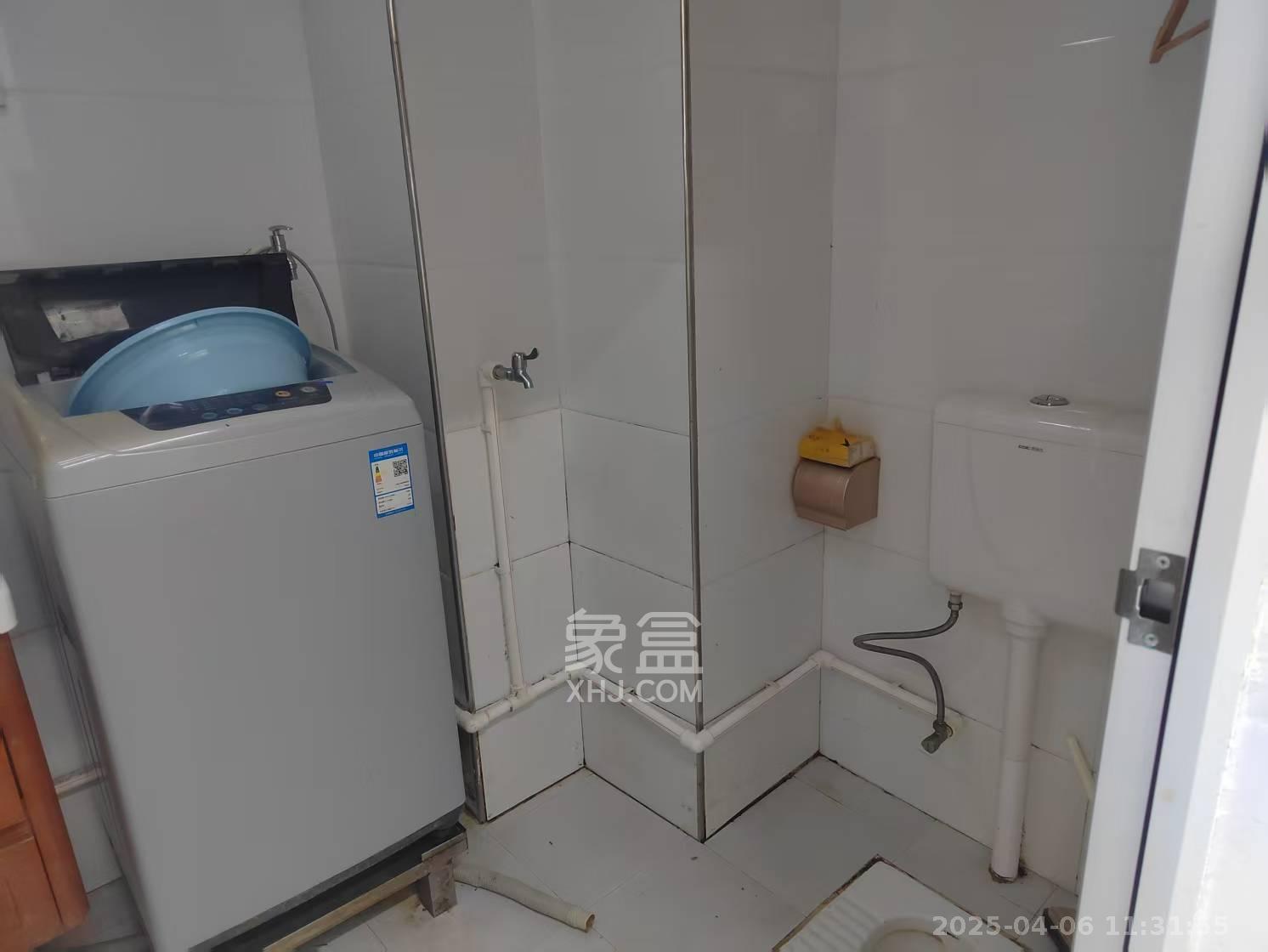 东宸19公馆  1室1厅1卫   1700.00元/月室内图