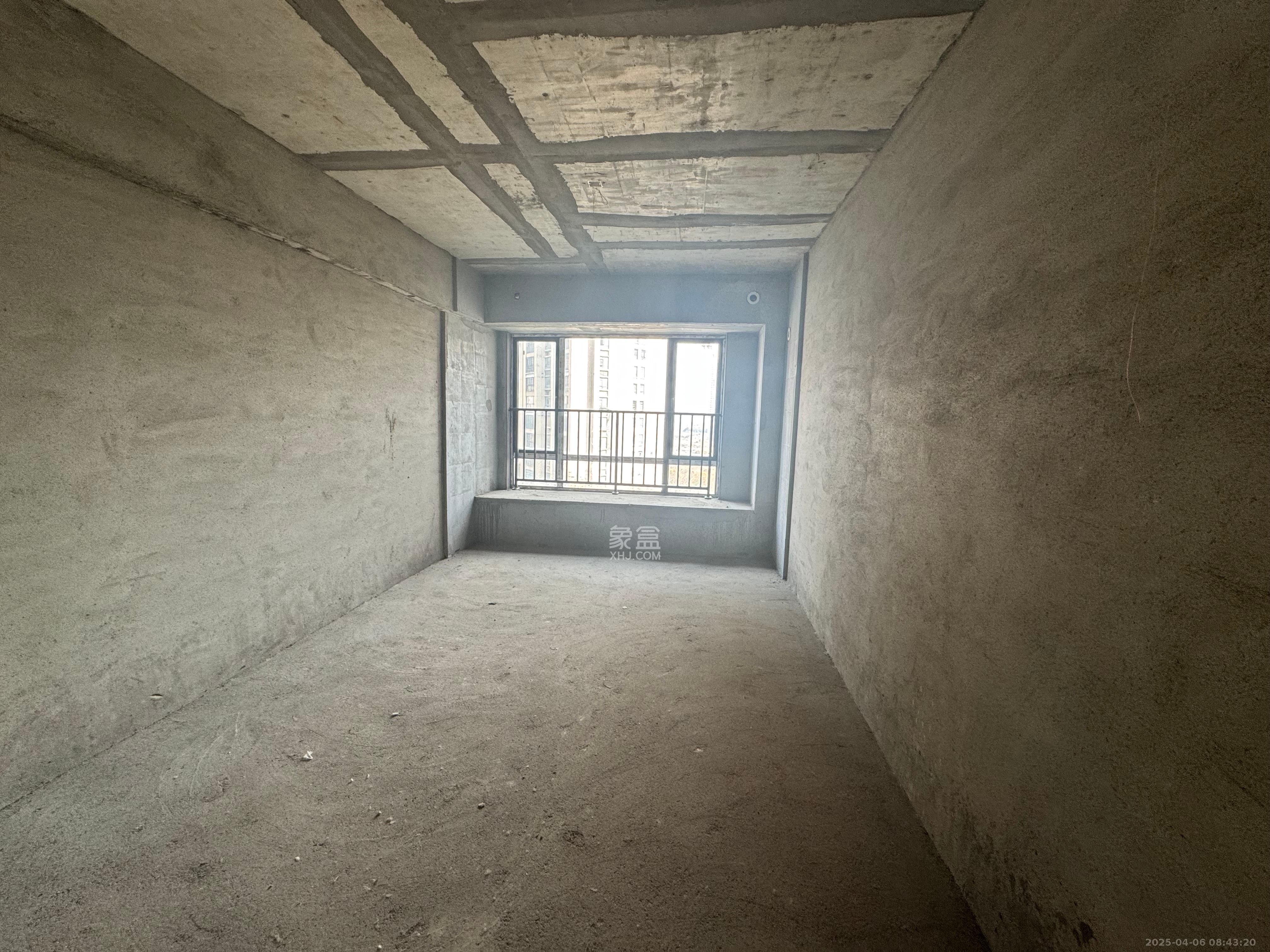 骏景豪庭  3室2厅2卫    53.8万 骏景豪庭  3室2厅2卫    53.8万客厅