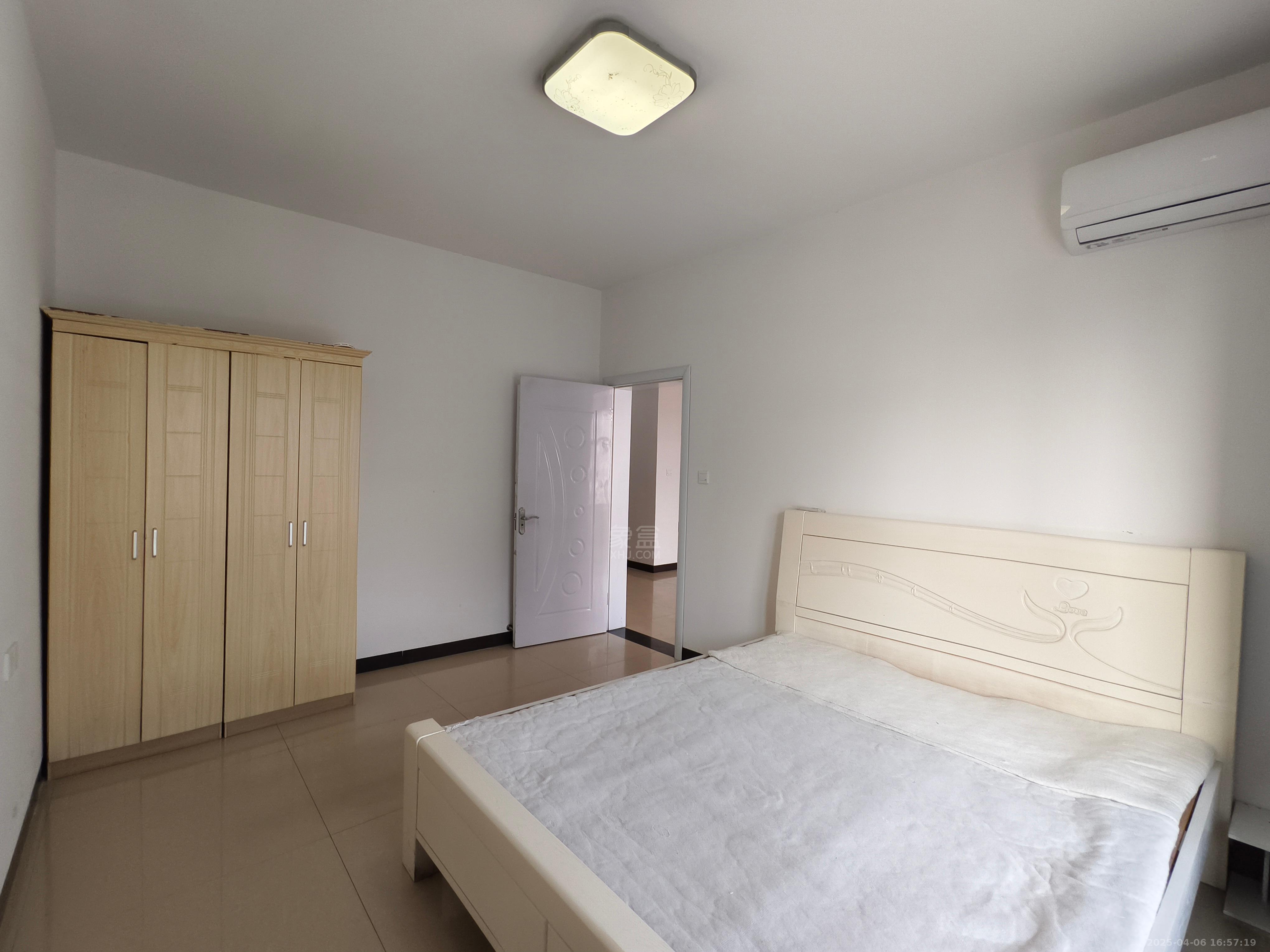 西郡佳园 3室2厅1卫 1500.0元/月 西郡佳园 3室2厅1卫 1500.0元/月室内图