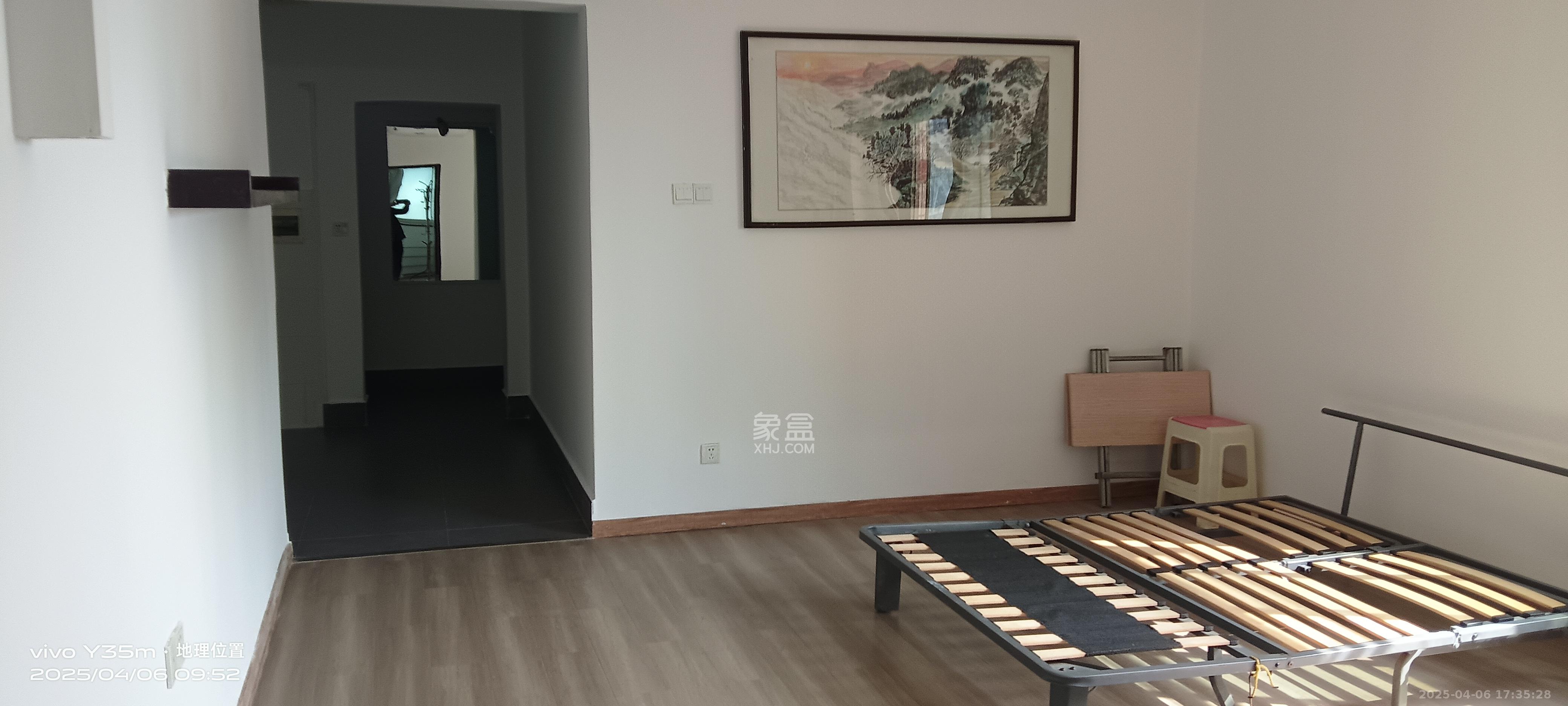 海东青大厦  2室2厅1卫   2500.00元/月室内图