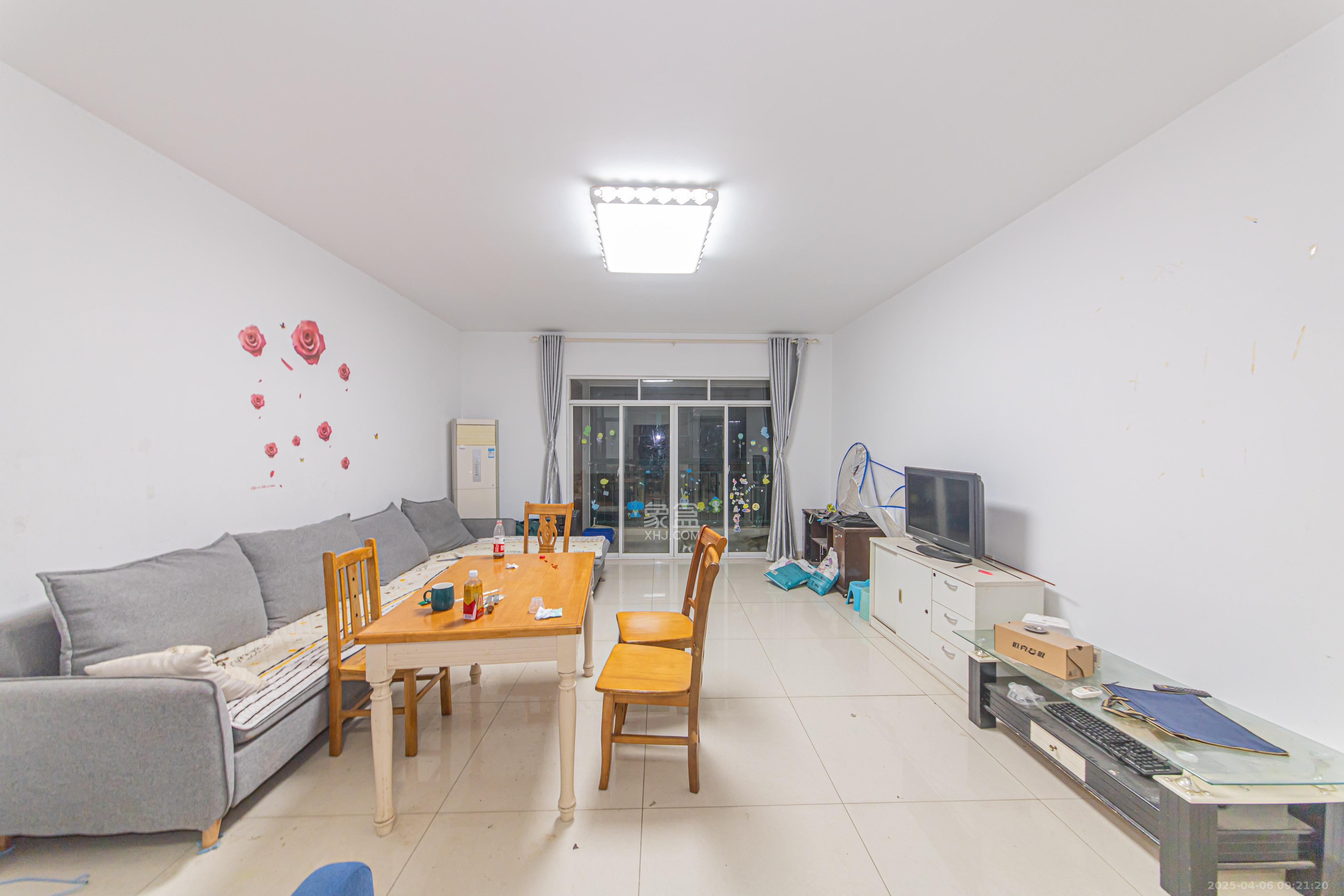 华电湘苑  4室2厅1卫    2800.0元/月 华电湘苑  4室2厅1卫    2800.0元/月