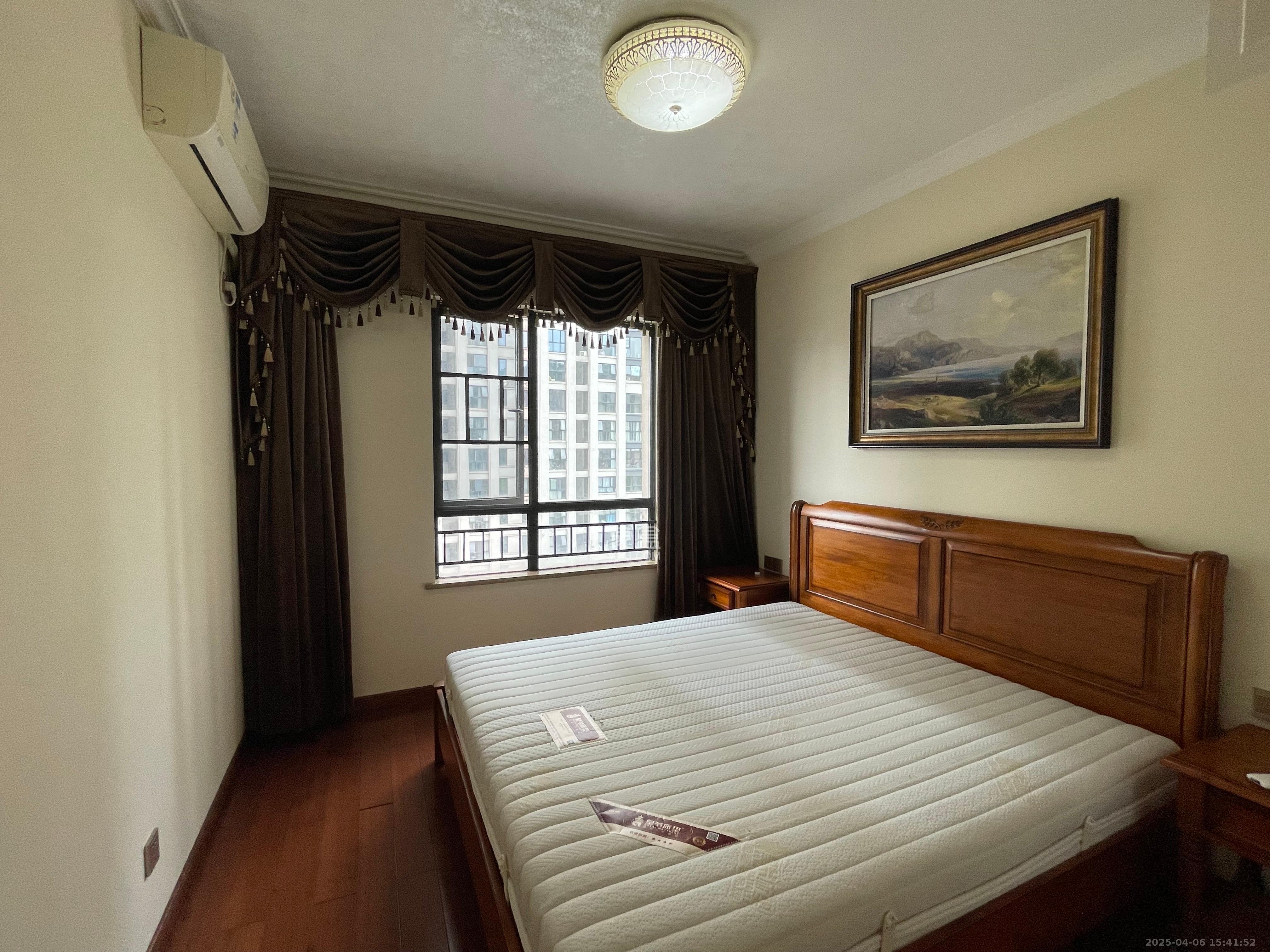 中海梅溪湖壹号 3室2厅2卫 3000.0元/月 中海梅溪湖壹号 3室2厅2卫 3000.0元/月室内图