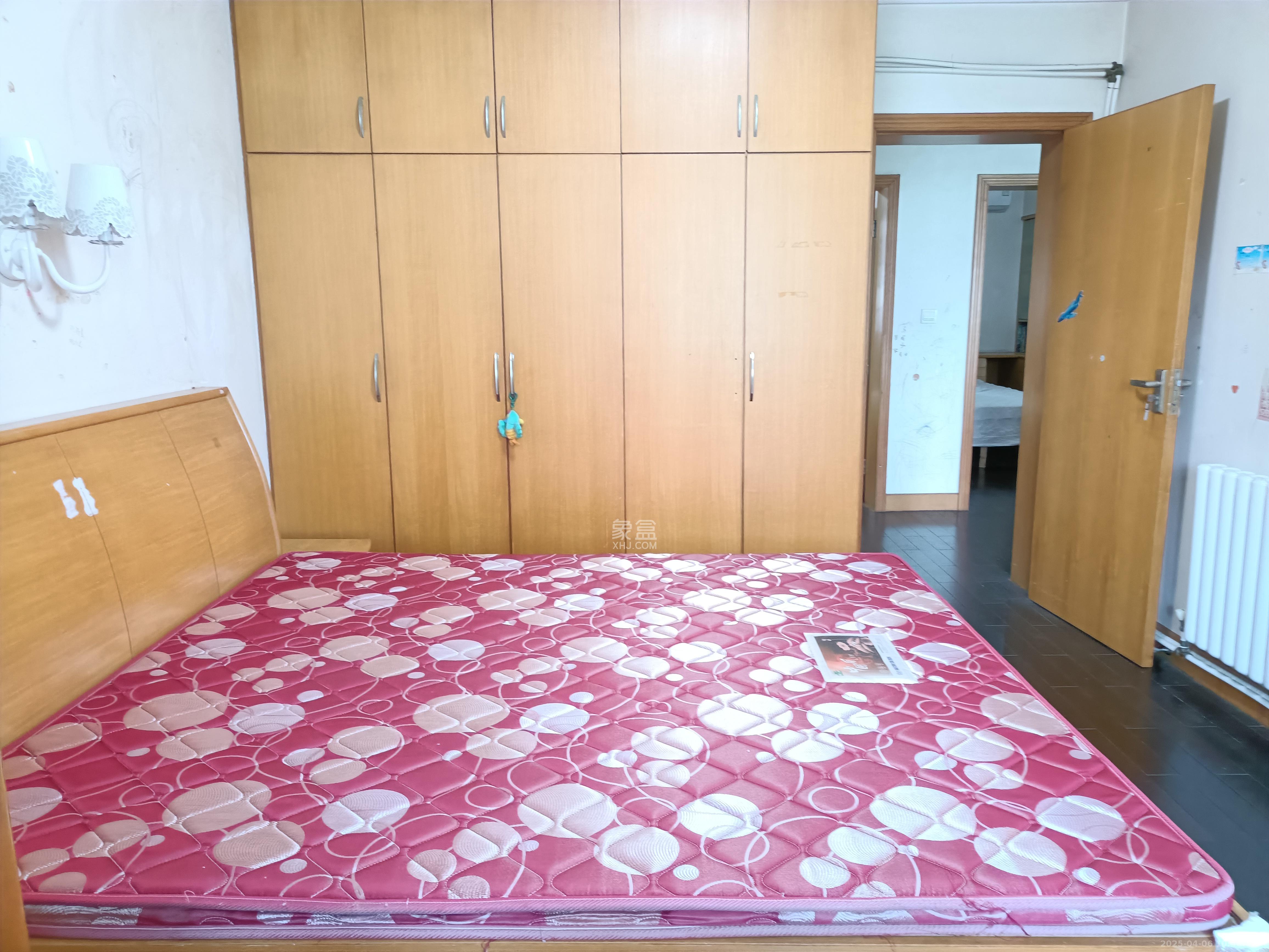 福乐凯公寓 3室1厅2卫 3000.0元/月 福乐凯公寓 3室1厅2卫 3000.0元/月室内图