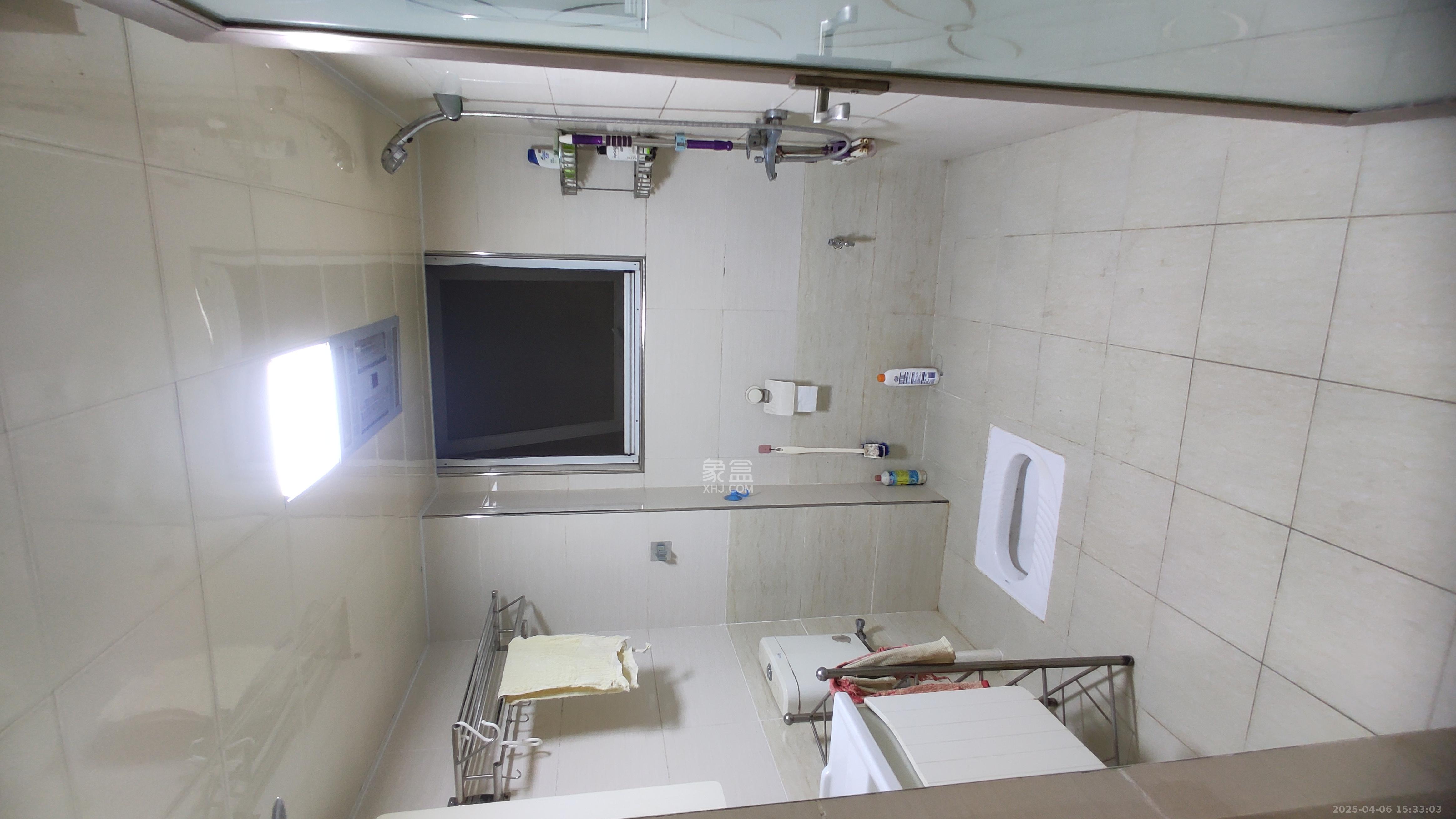 嘉华城(一期) 3室2厅1卫 2300.0元/月 嘉华城(一期) 3室2厅1卫 2300.0元/月室内图