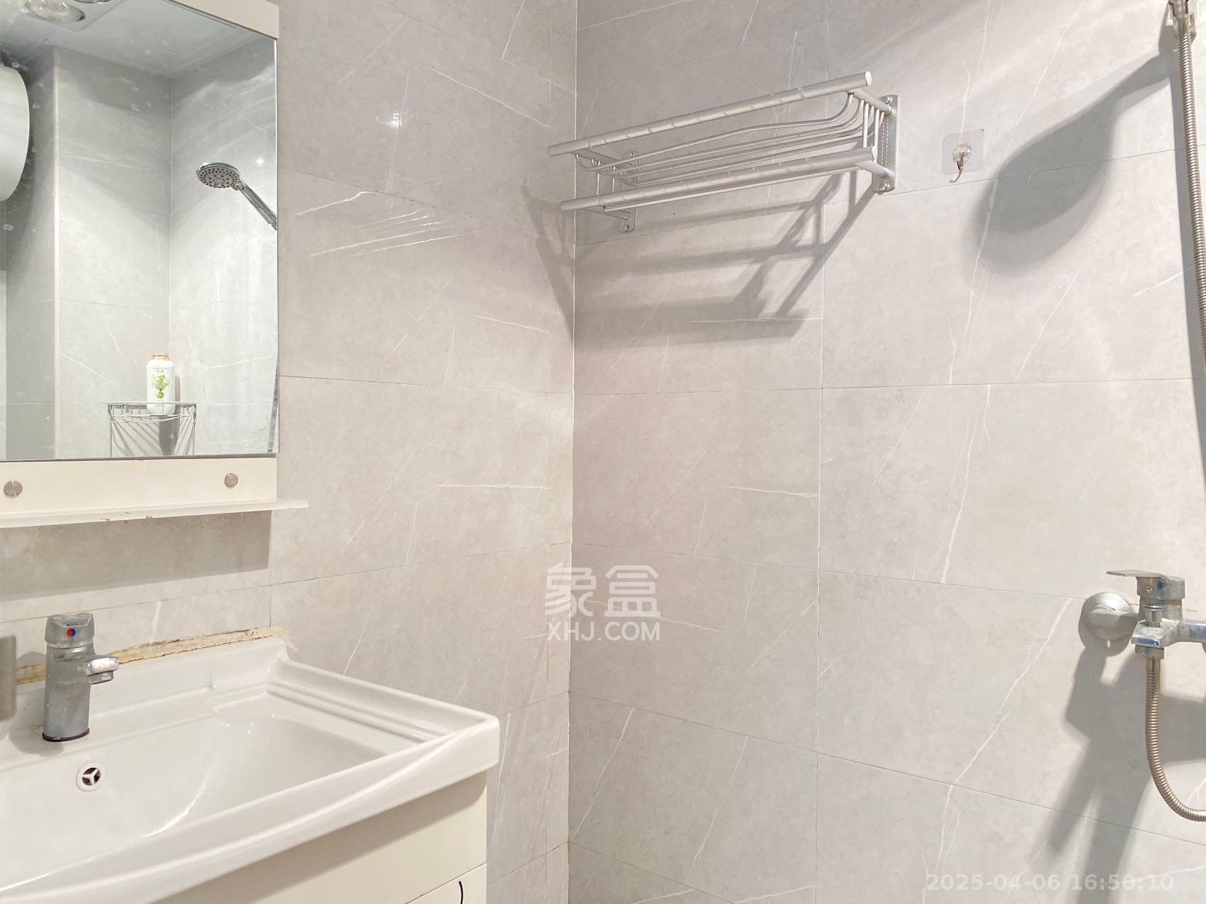 万科魅力之城  1室1厅1卫   1400.00元/月室内图