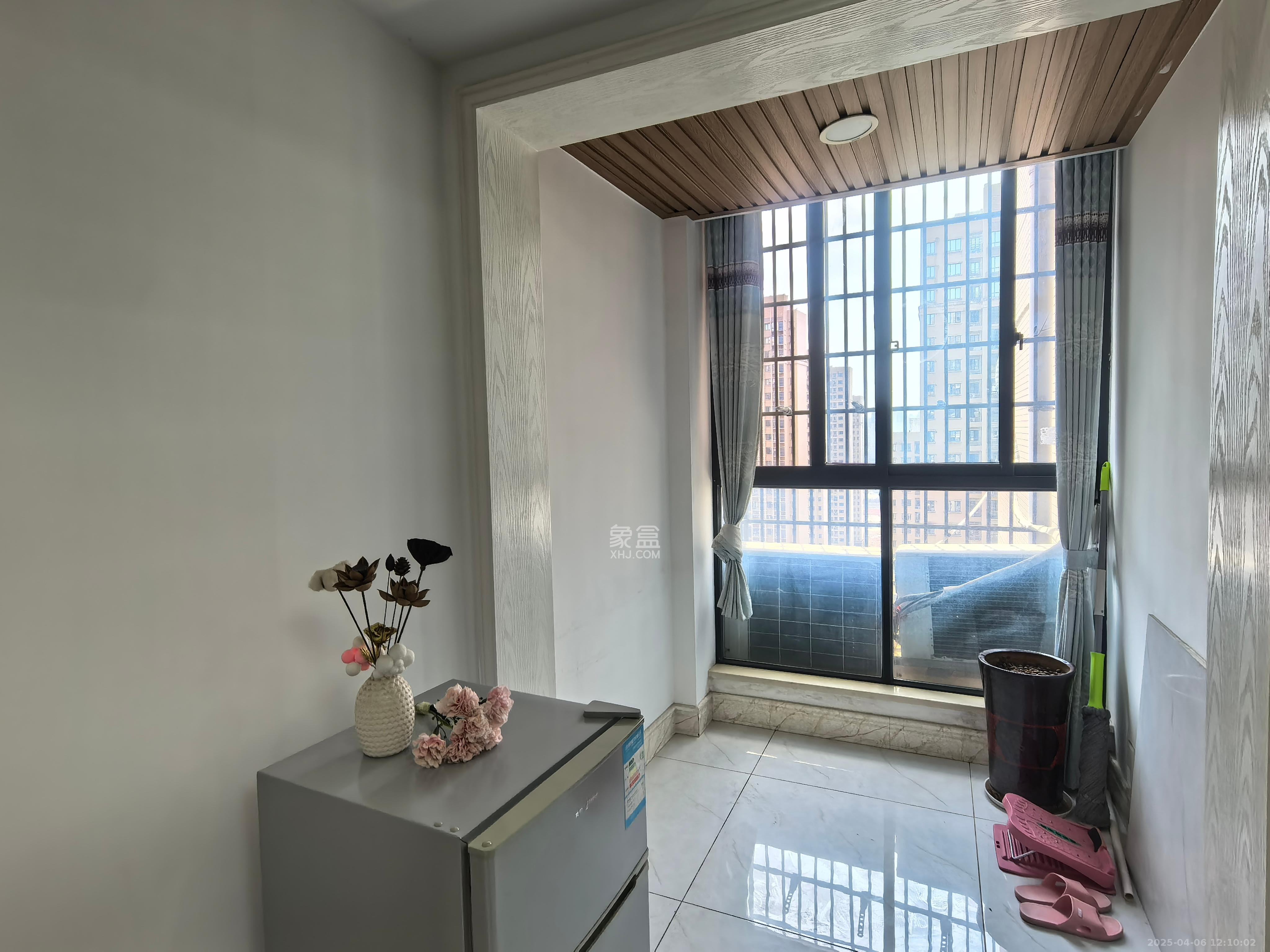 深业睿城 3室2厅1卫 2000.0元/月 深业睿城 3室2厅1卫 2000.0元/月室内图