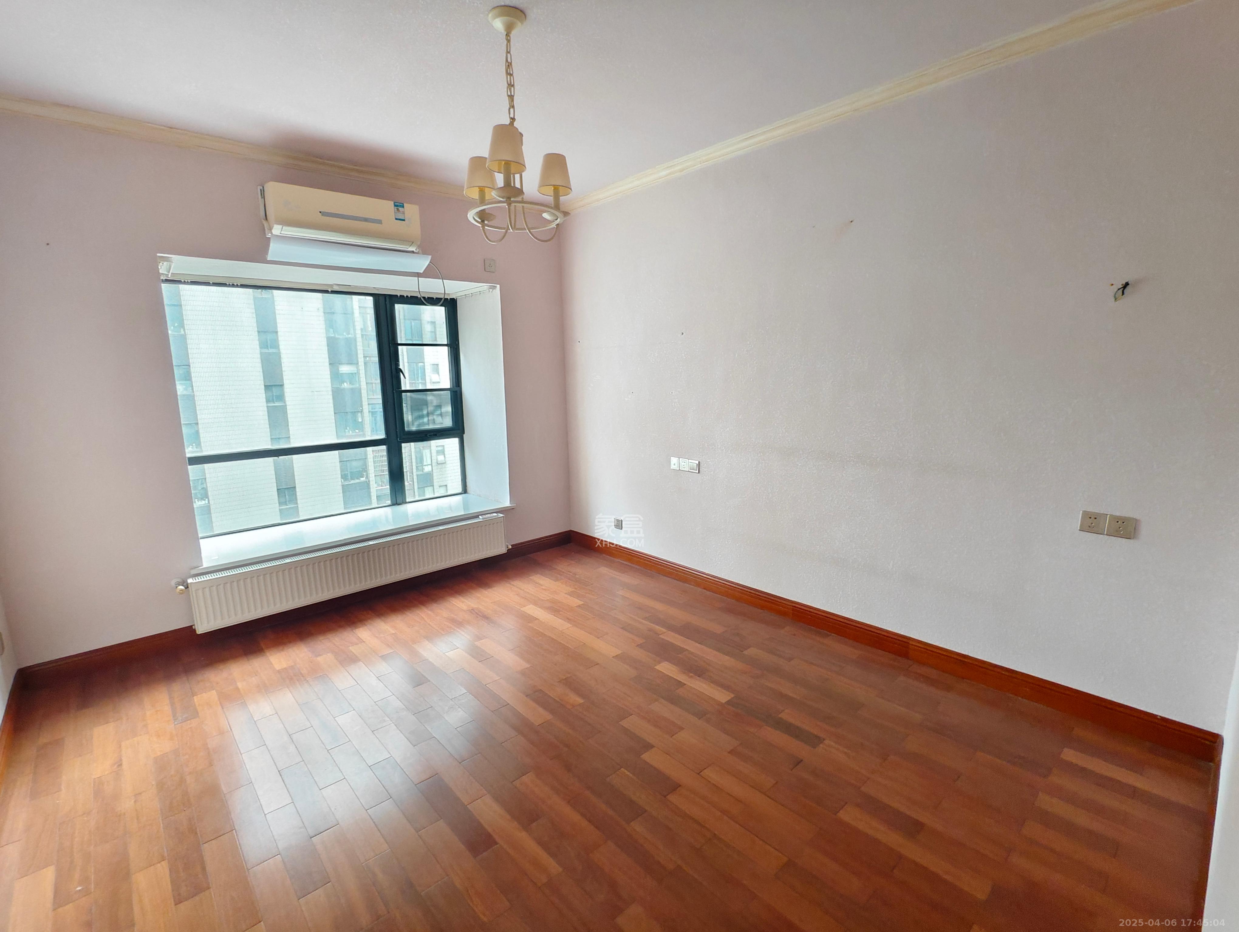 茂华国际湘 3室2厅2卫 3800.0元/月 茂华国际湘 3室2厅2卫 3800.0元/月室内图