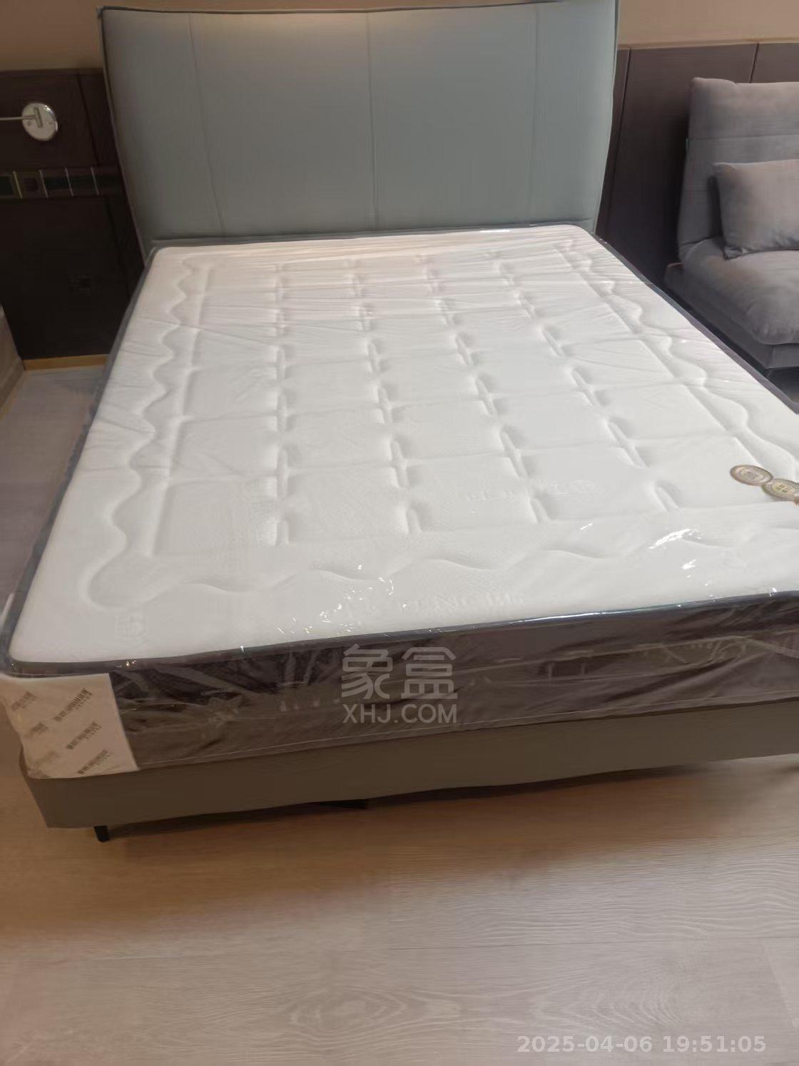 富华商业广场 1室1厅1卫 900.0元/月 富华商业广场 1室1厅1卫 900.0元/月室内图