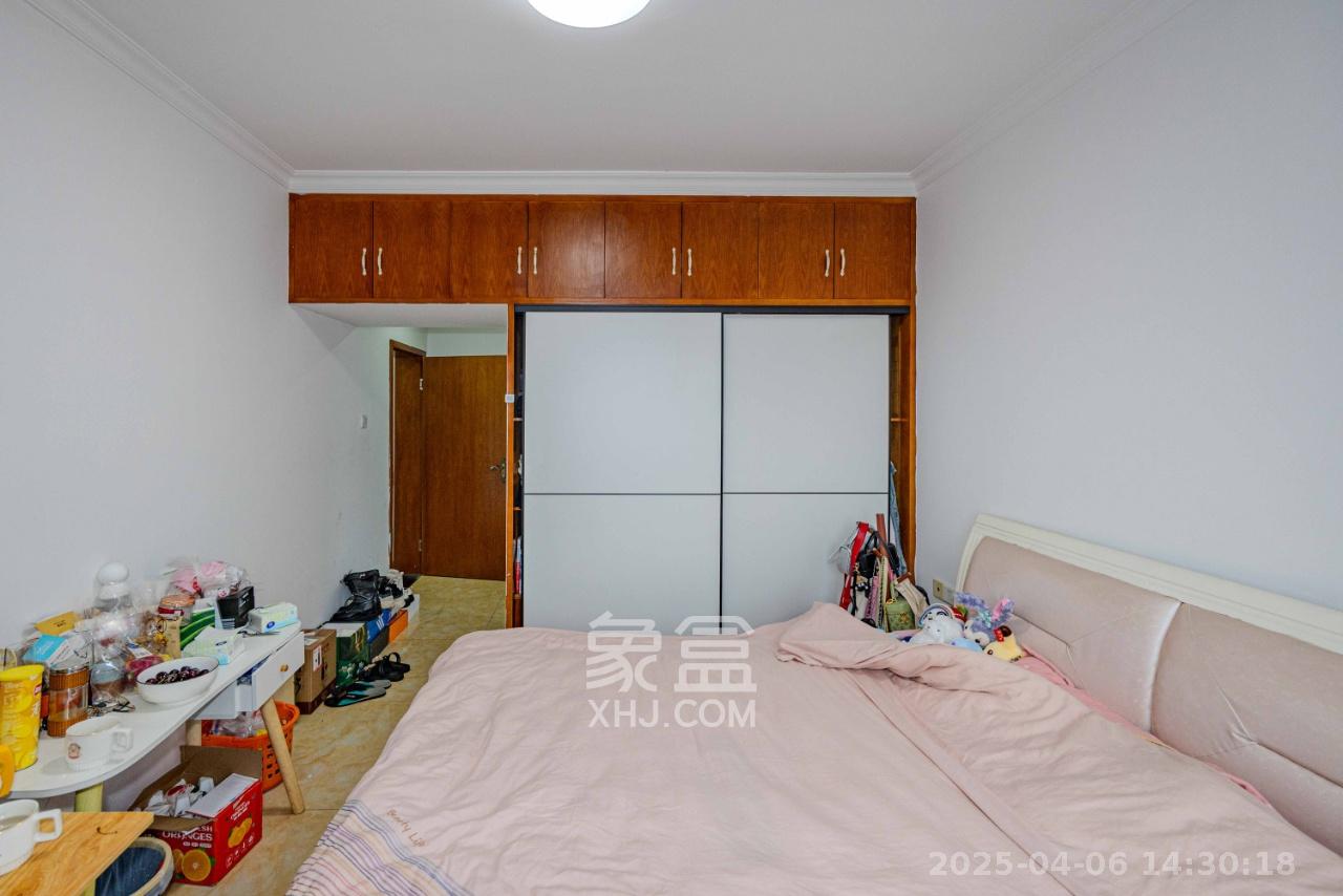 达美D6区  3室2厅2卫    2800.0元/月室内图