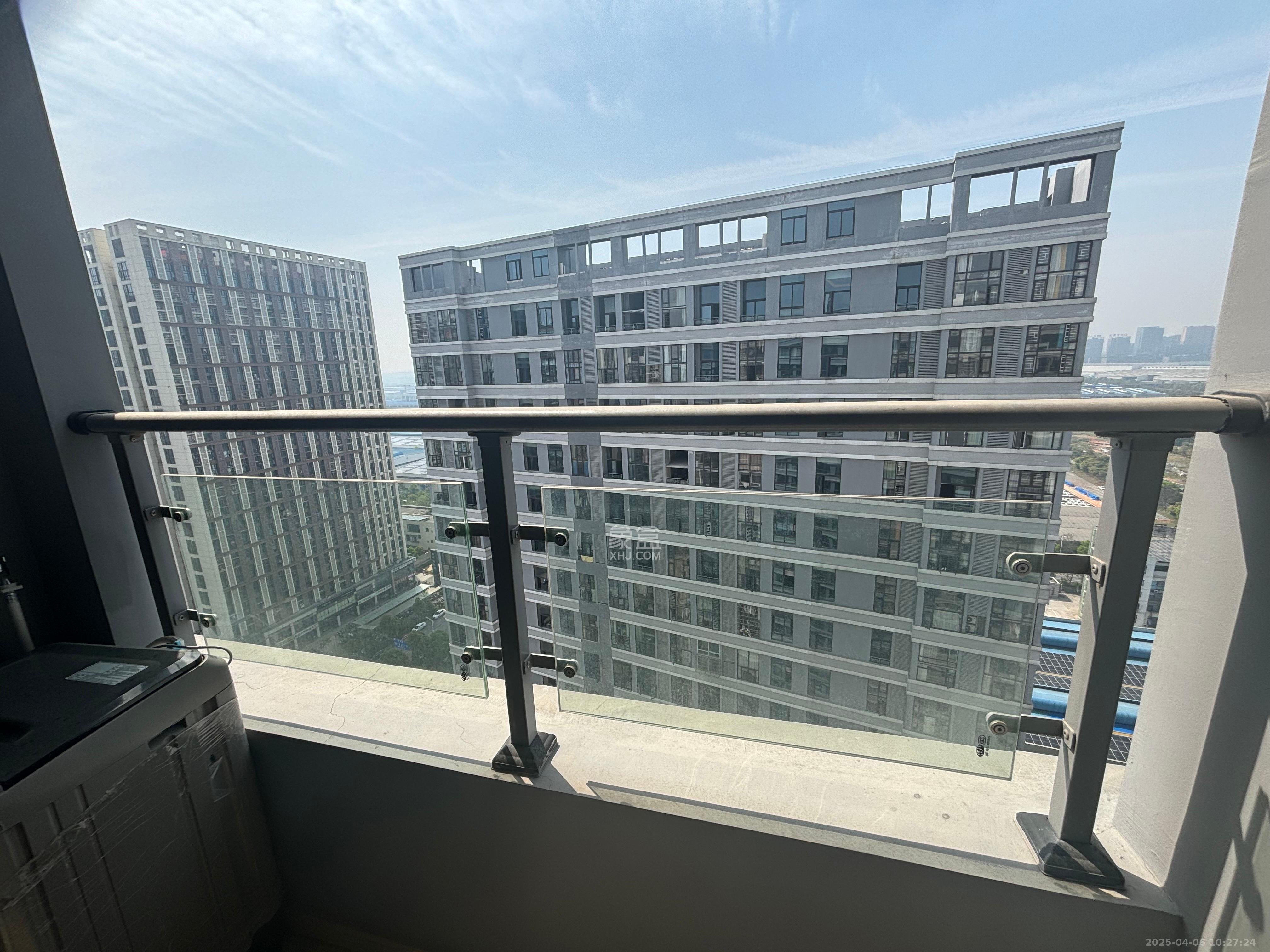 碧桂园星荟 1室0厅0卫 800.0元/月 碧桂园星荟 1室0厅0卫 800.0元/月室内图