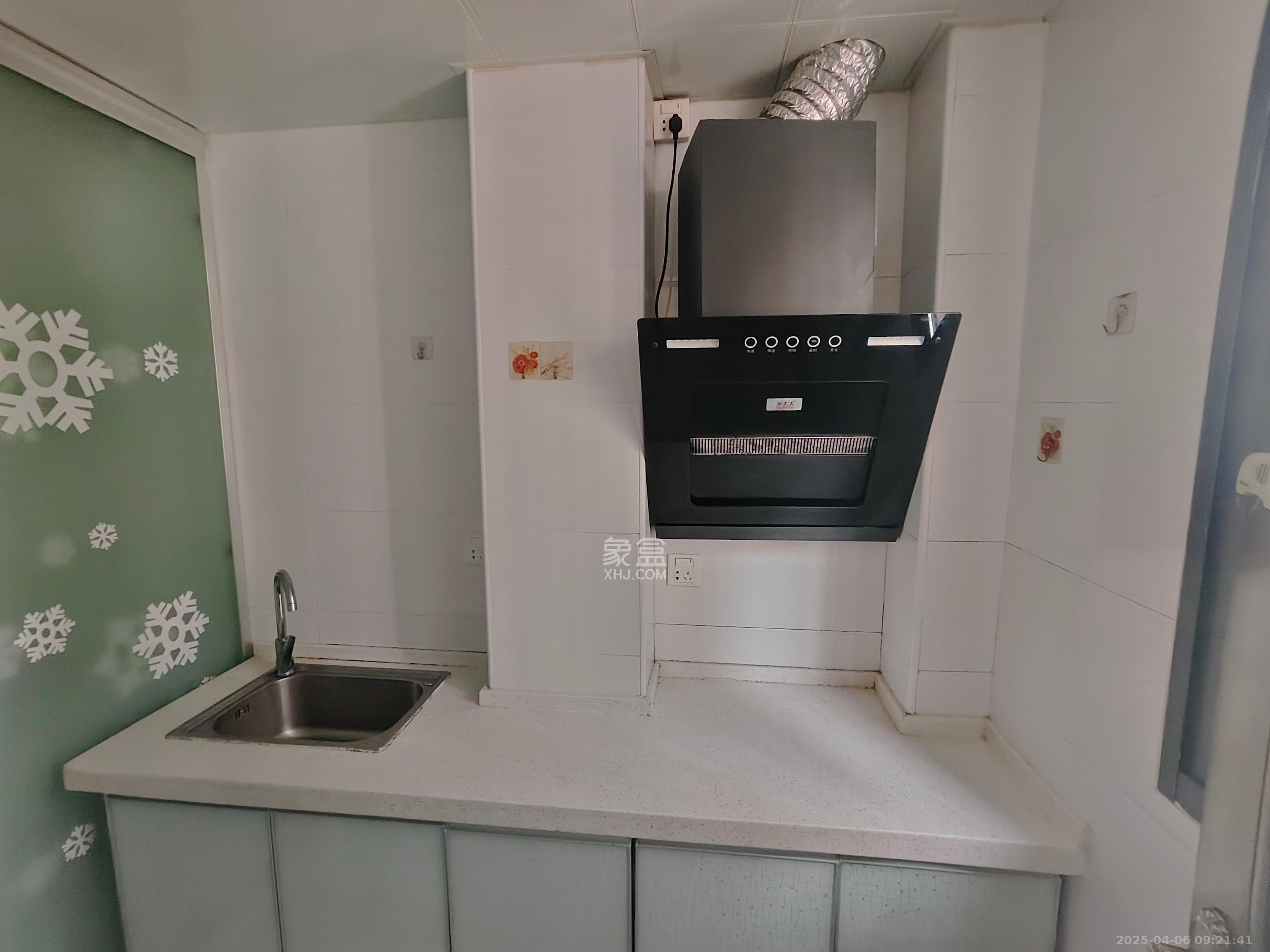 嘉顺苑 1室1厅1卫 1000.0元/月 嘉顺苑 1室1厅1卫 1000.0元/月室内图