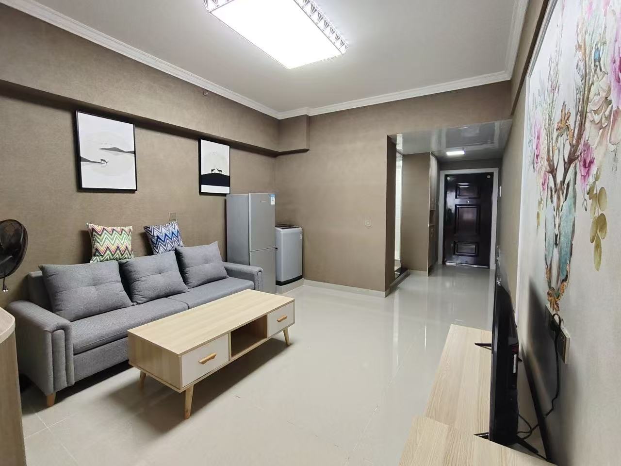 佳源罗马都市 1室1厅1卫 1350.0元/月 佳源罗马都市 1室1厅1卫 1350.0元/月室内图