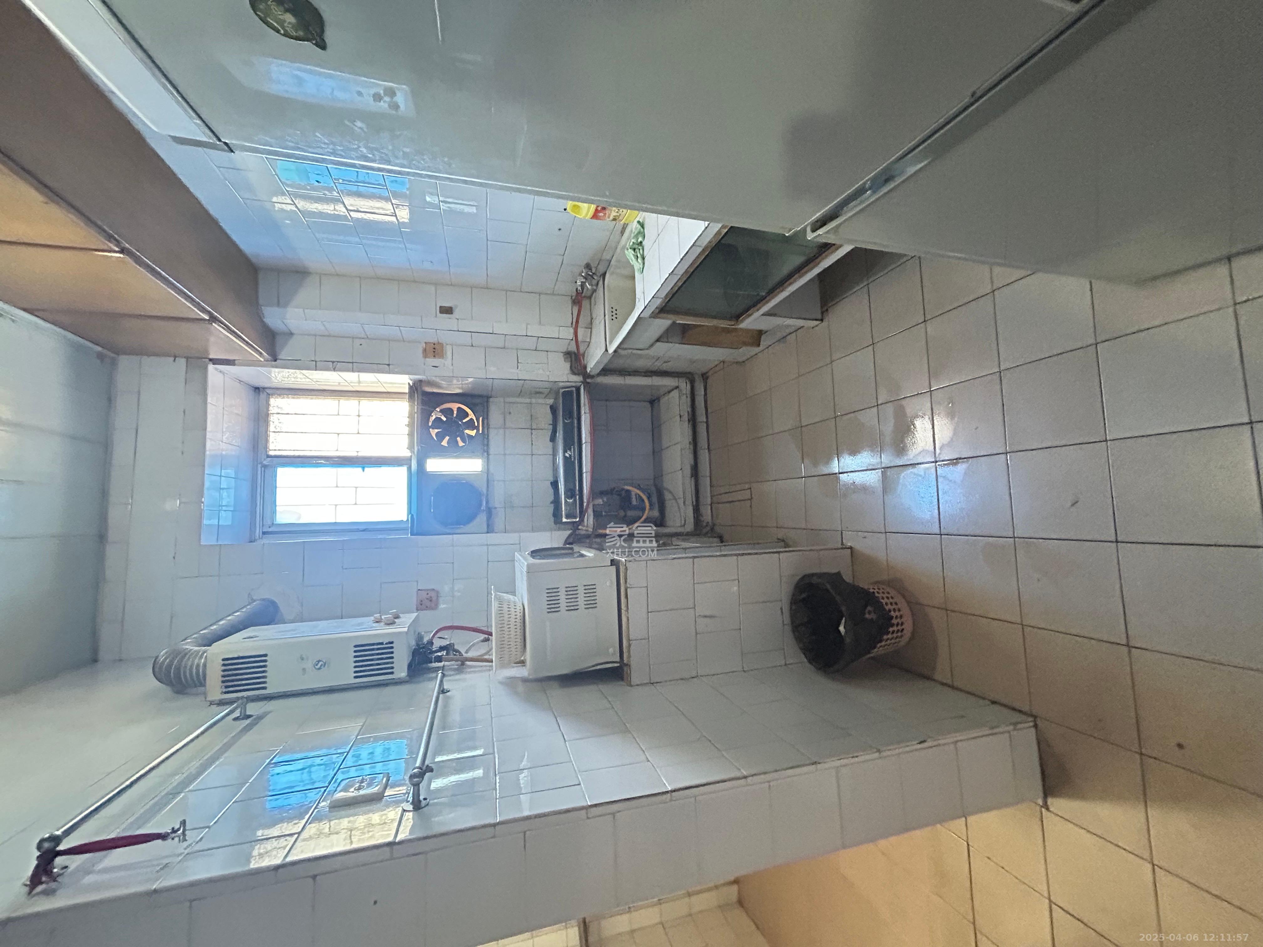 向韶村 2室1厅1卫 1300.0元/月 向韶村 2室1厅1卫 1300.0元/月室内图