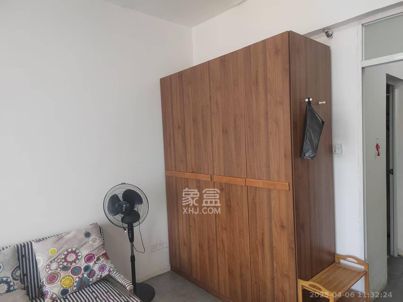 东宸19公馆  1室1厅1卫   1700.00元/月室内图