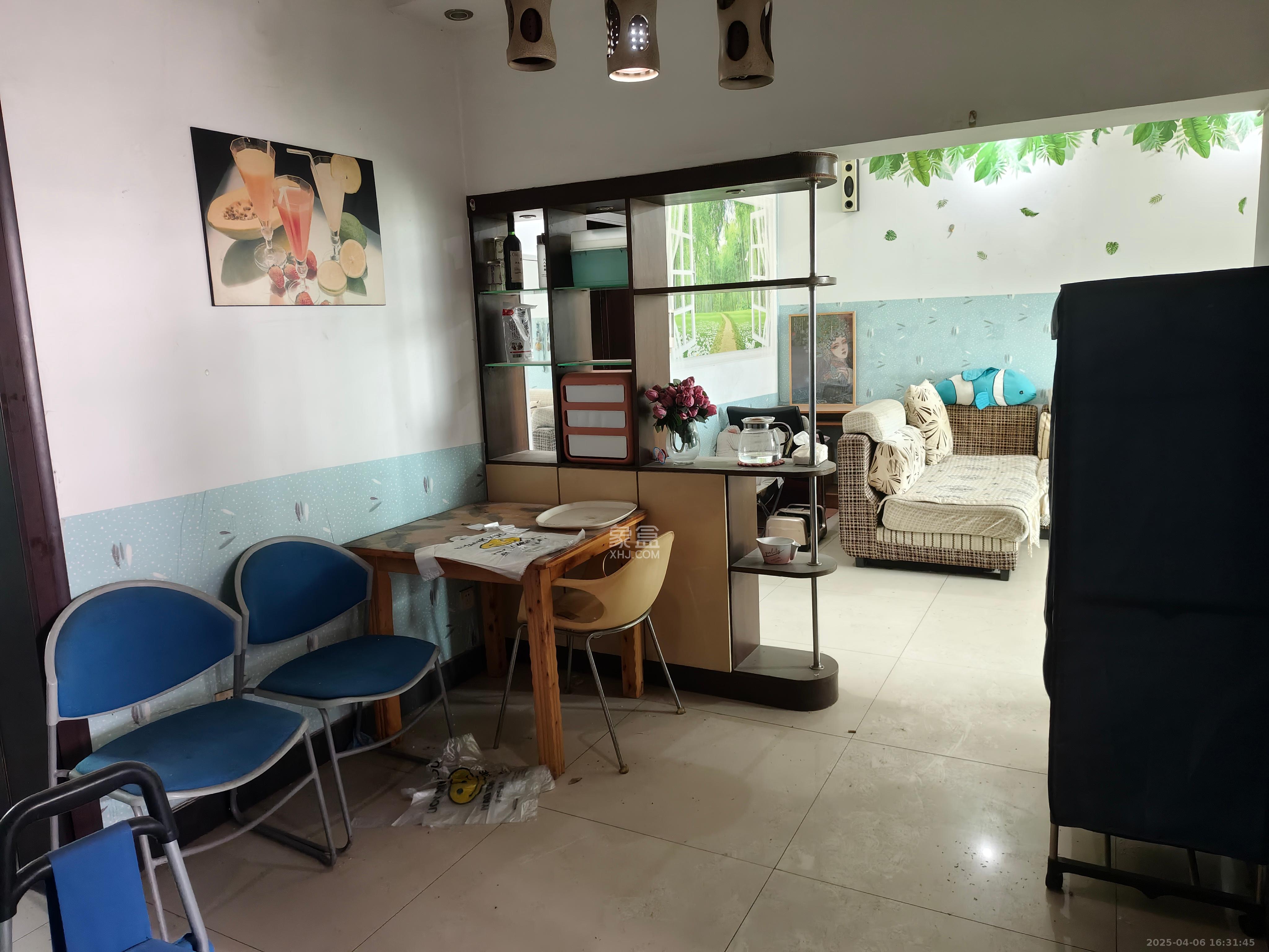 长沙县物资局宿舍  2室2厅1卫    1150.0元/月 长沙县物资局宿舍  2室2厅1卫    1150.0元/月室内图