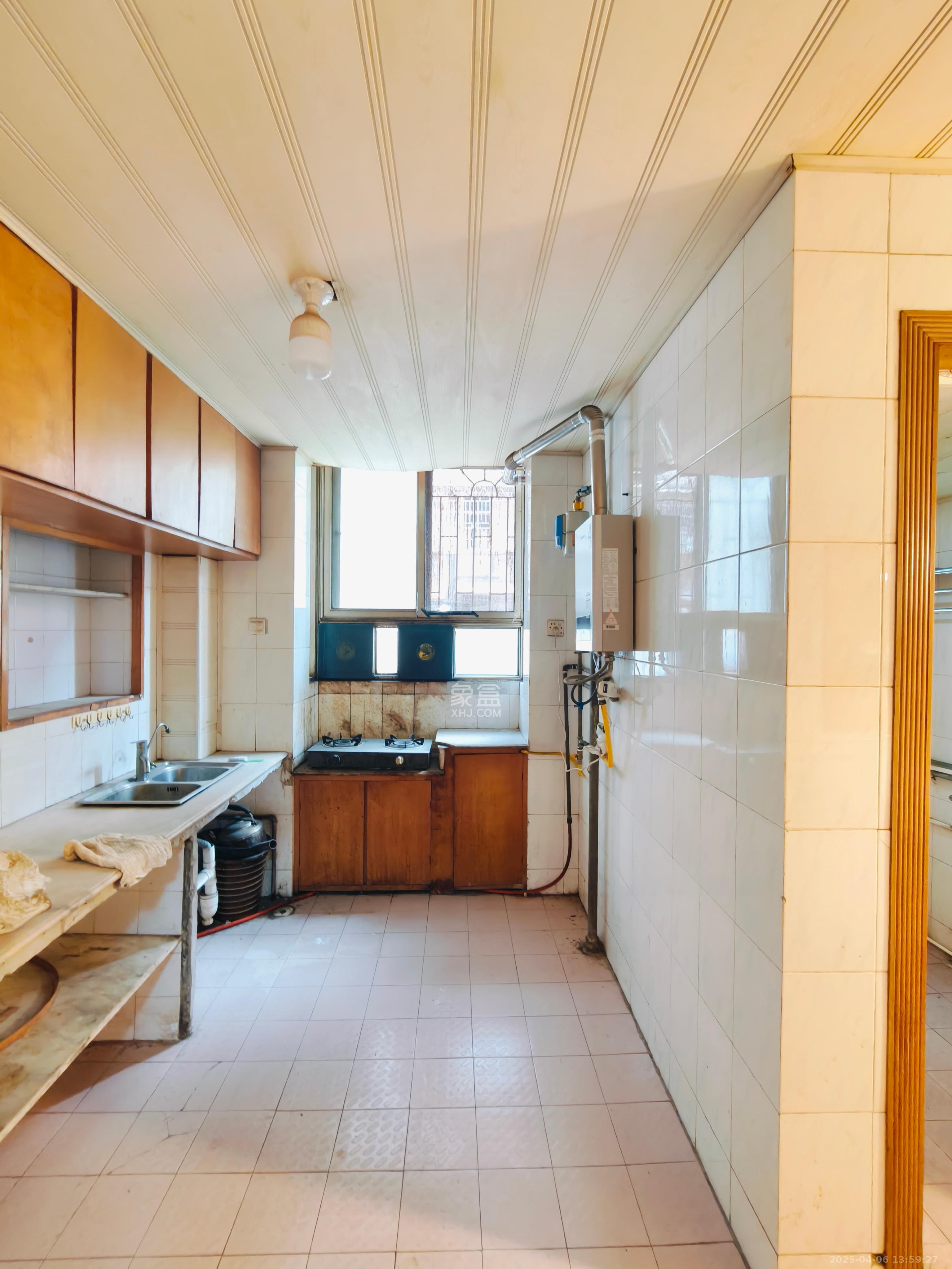 长沙市税务局四分局宿舍 3室2厅2卫 2600.0元/月 长沙市税务局四分局宿舍 3室2厅2卫 2600.0元/月室内图