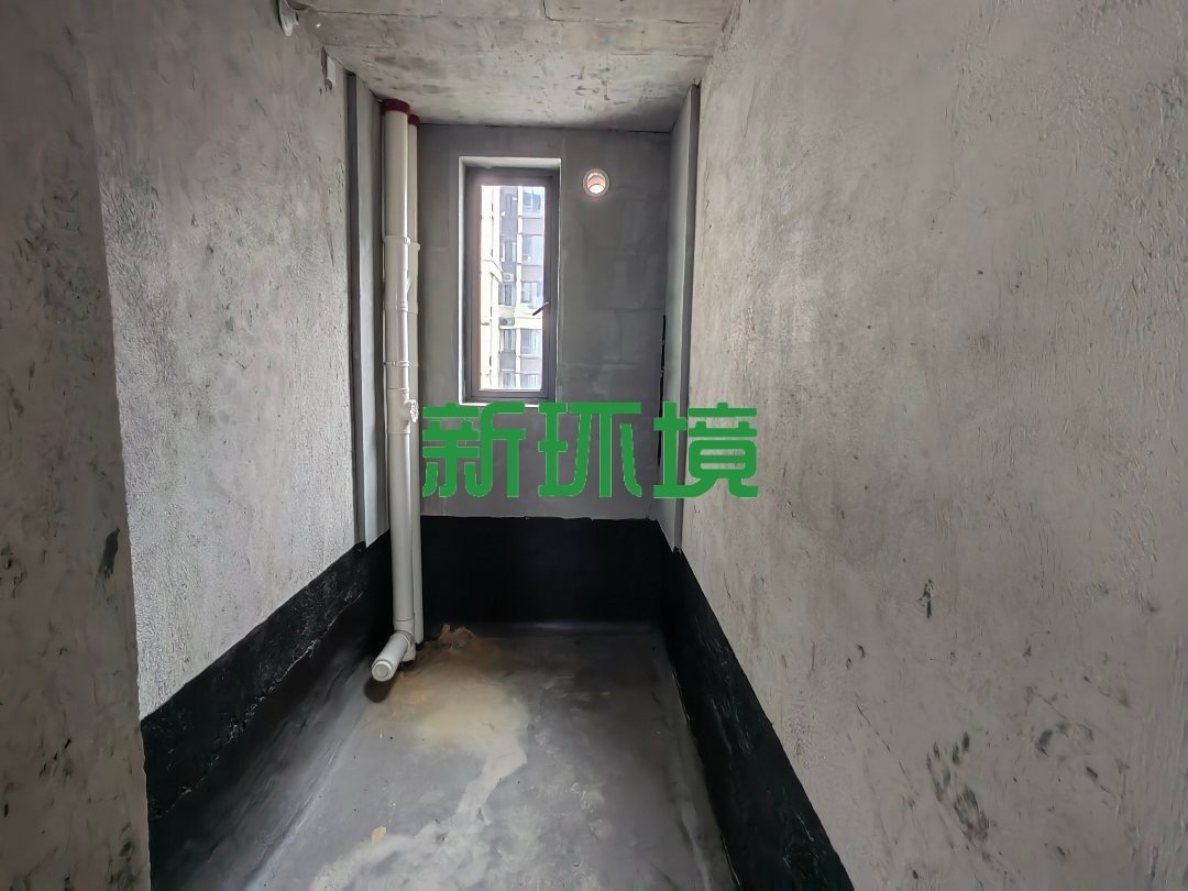中建凤栖台  4室2厅2卫   58.50万客厅