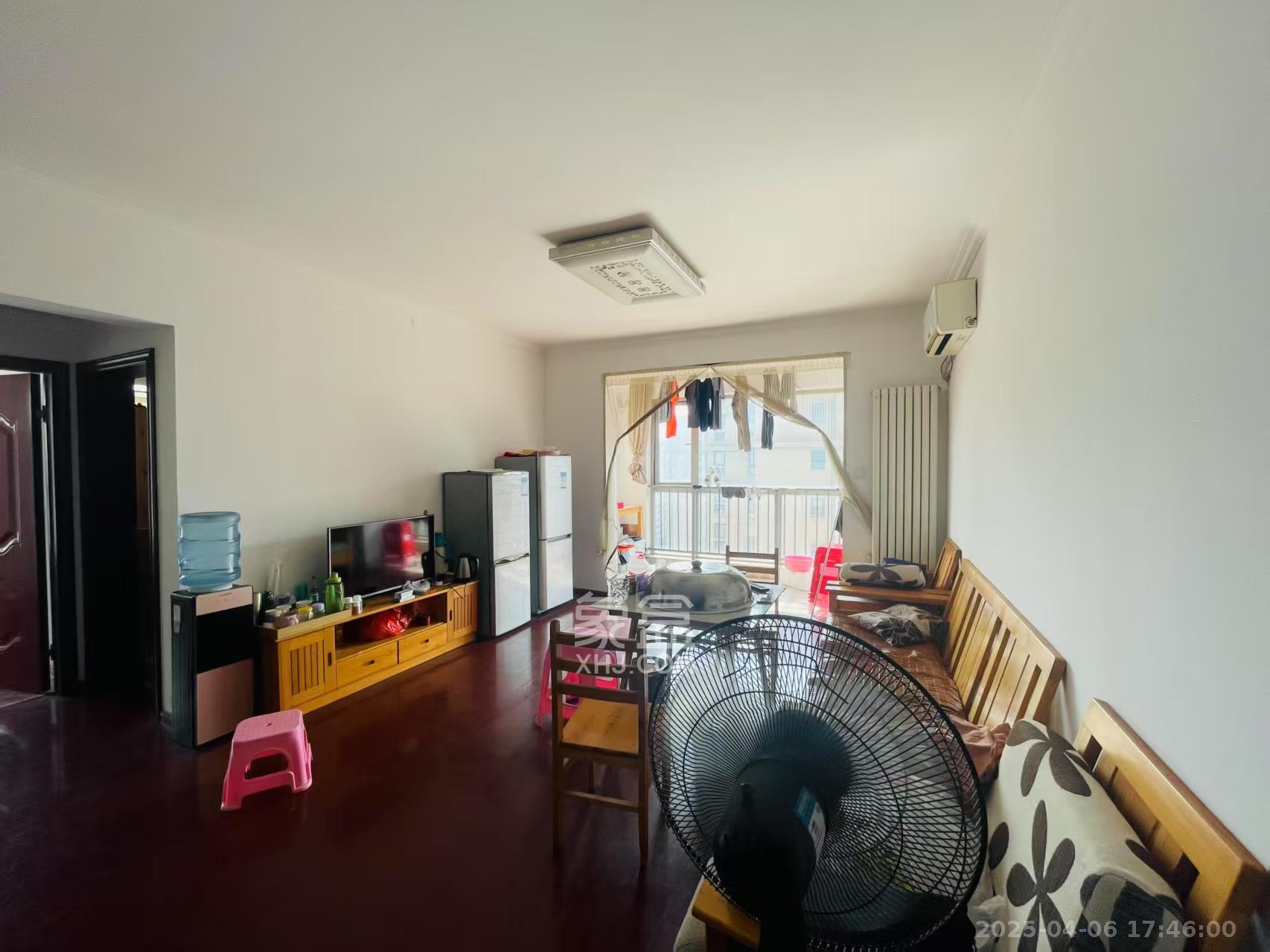 怡海星城 3室2厅2卫 1600.0元/月 怡海星城 3室2厅2卫 1600.0元/月室内图