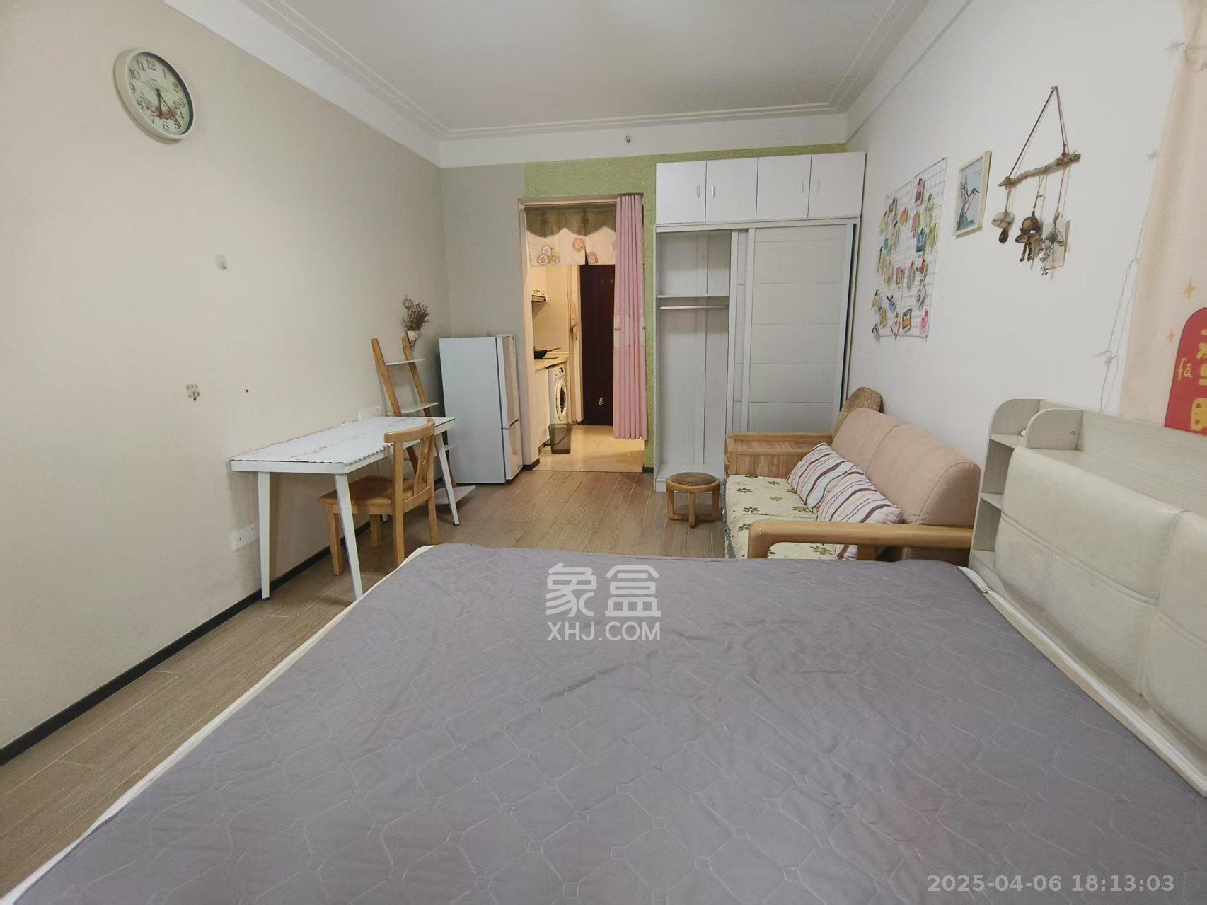 中海国际二期  1室0厅0卫    1100.0元/月 中海国际二期  1室0厅0卫    1100.0元/月室内图