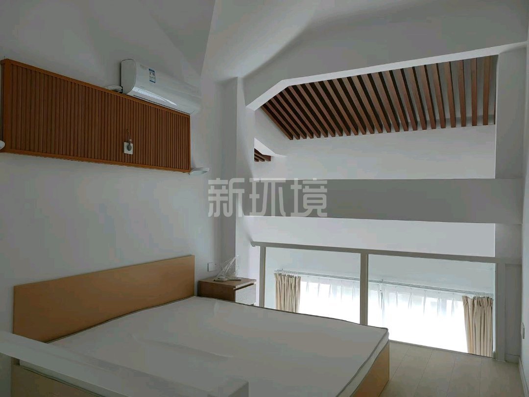 丽景天下二期  3室2厅2卫    140.0万 丽景天下二期  3室2厅2卫    140.0万客厅