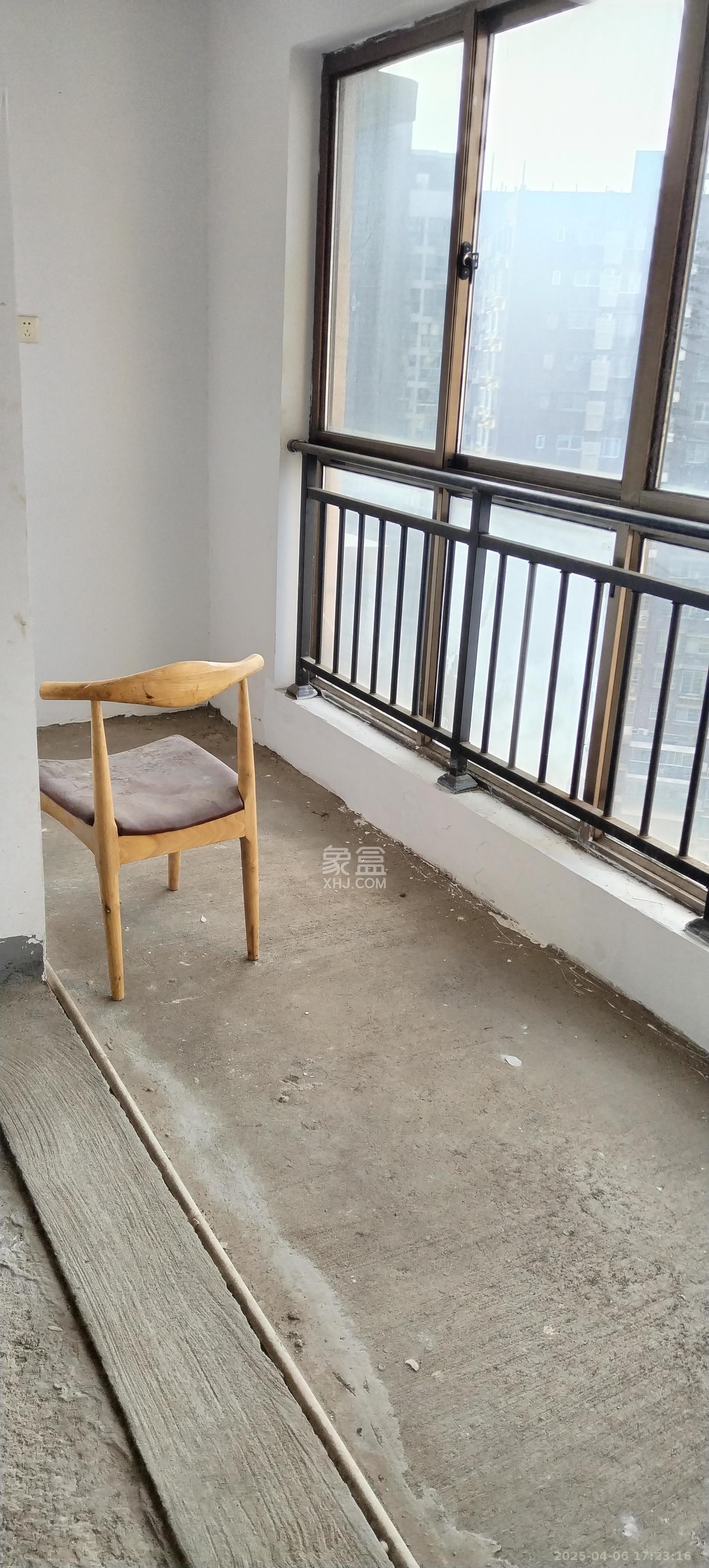 中天瑞景  3室2厅2卫    1900.0元/月 中天瑞景  3室2厅2卫    1900.0元/月室内图