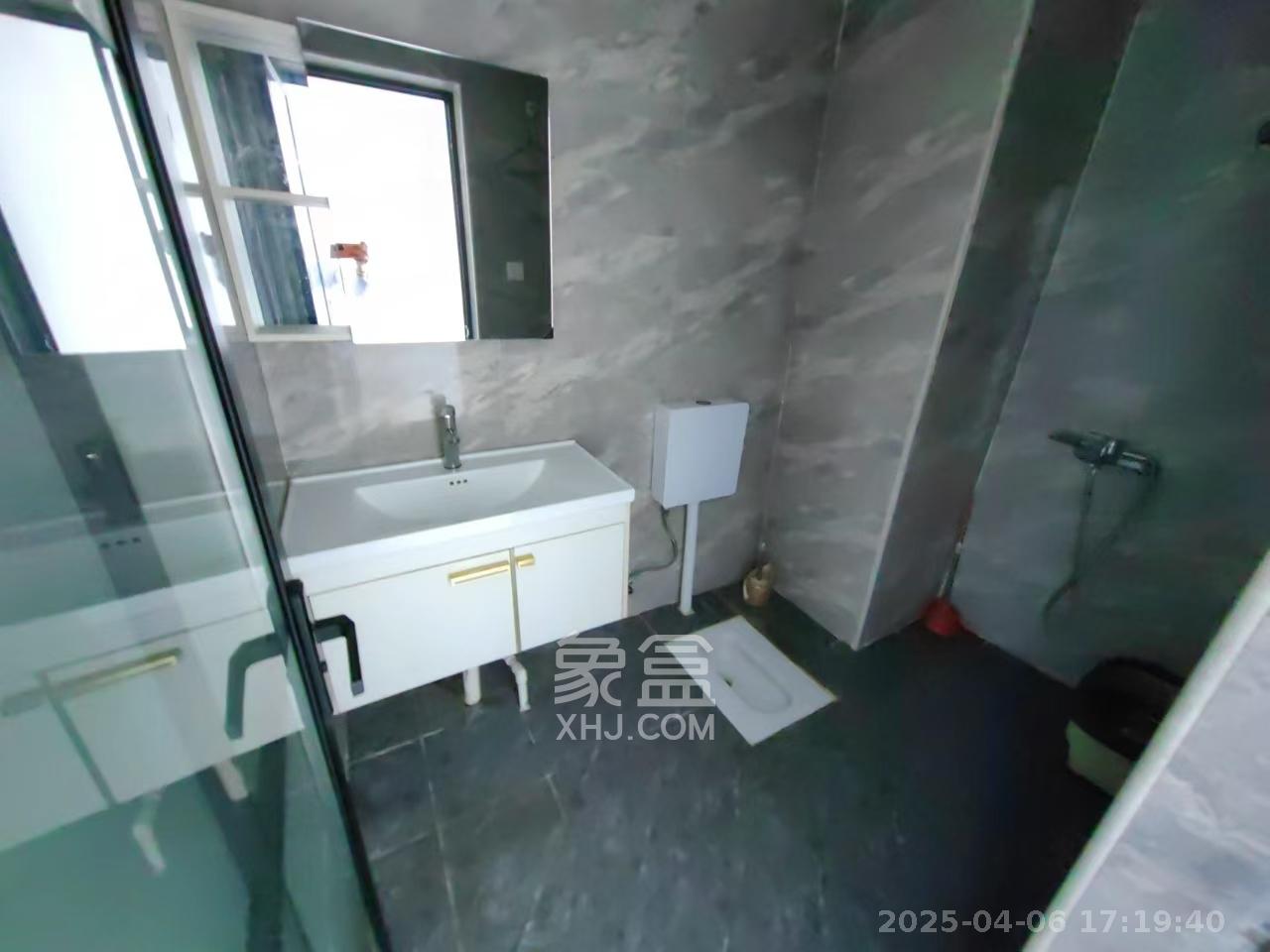 兰亭湾畔  4室2厅4卫   4500.00元/月室内图