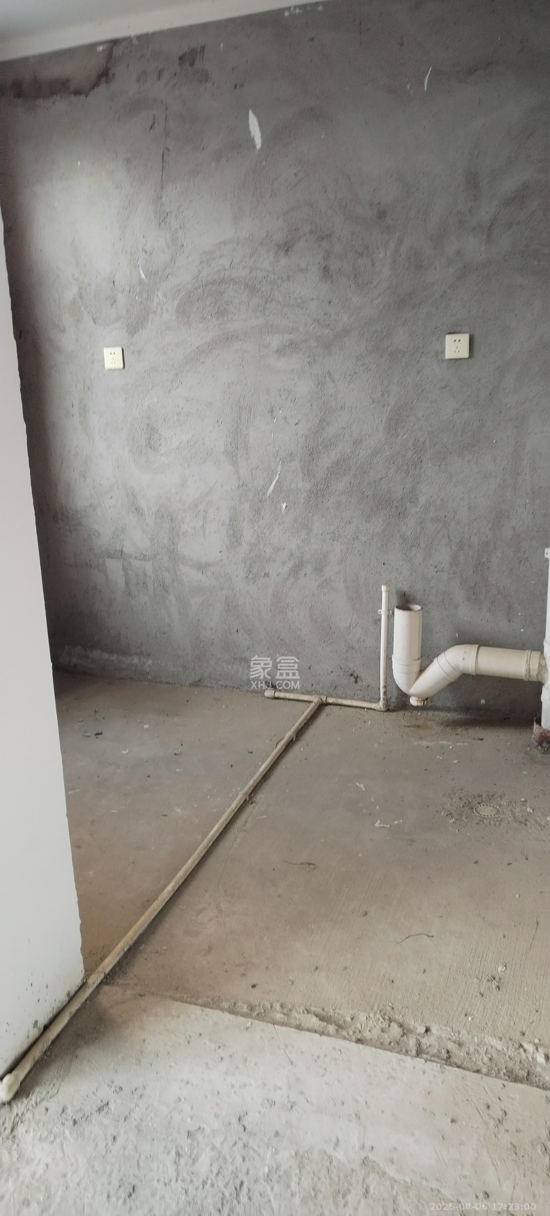 中天瑞景  3室2厅2卫    1900.0元/月 中天瑞景  3室2厅2卫    1900.0元/月