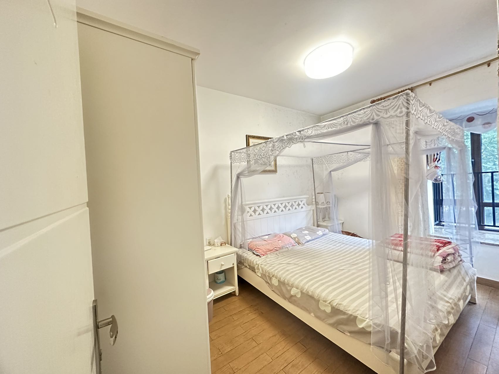 荣域  2室1厅1卫    143.0万 荣域  2室1厅1卫    143.0万室内图